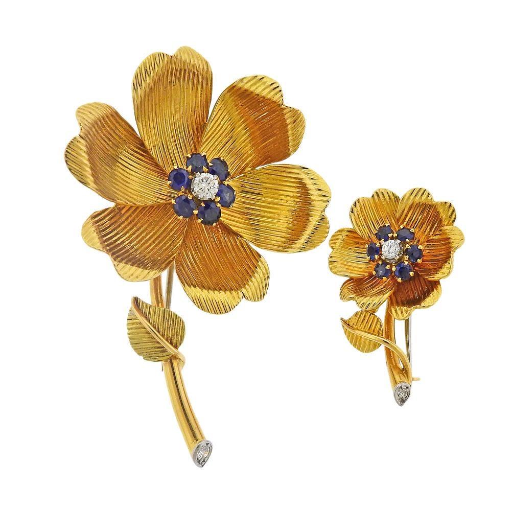 English Gold Diamond Sapphire Flower Brooch For Sale 1