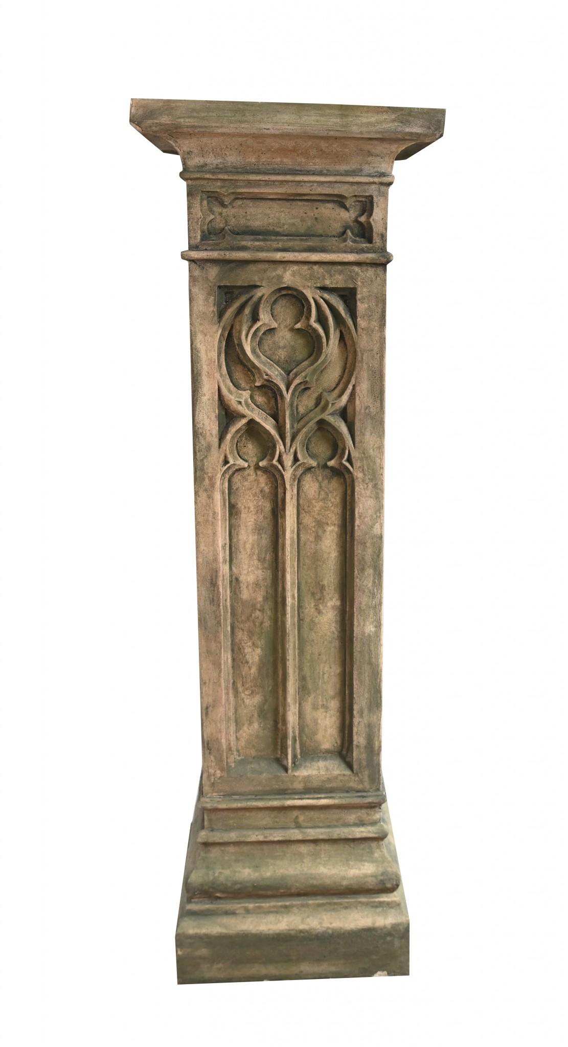 Tavolo da giardino con colonna a piedistallo in stile gotico inglese A. Stone in vendita 5