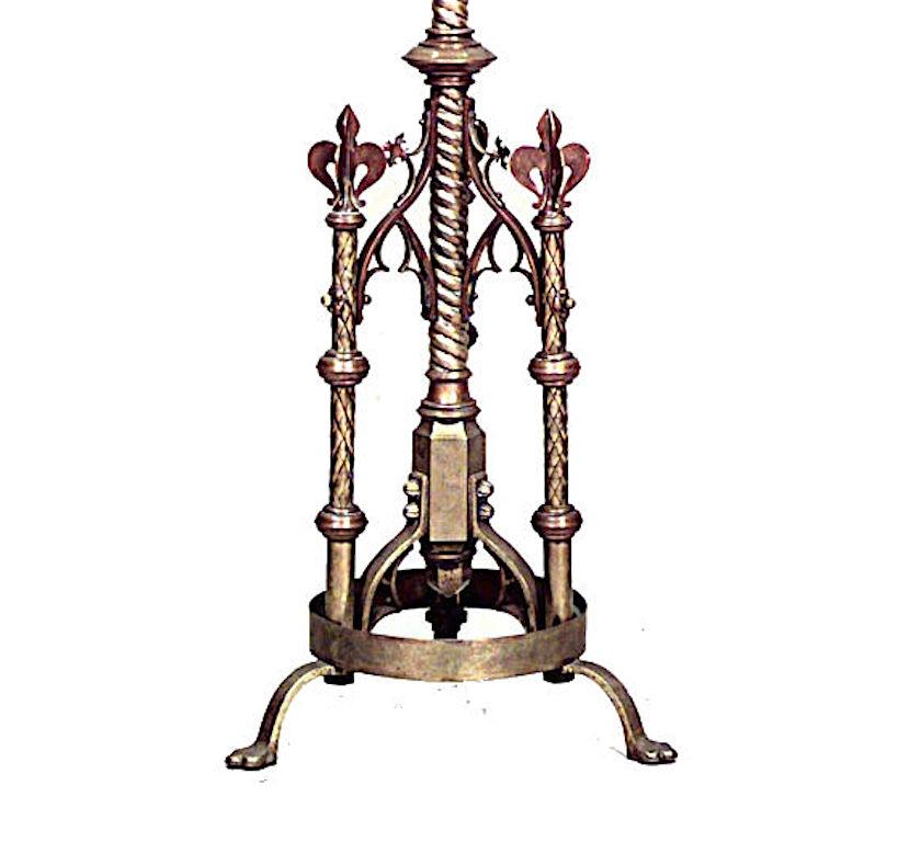 English Gothic Revival Brass Lectern / Music Stand In Good Condition For Sale In New York, NY
