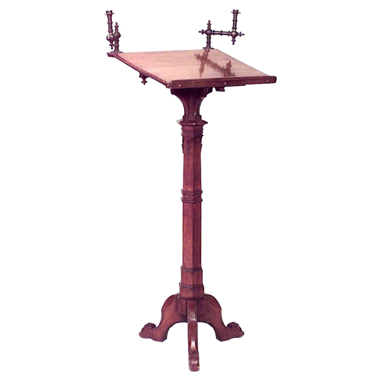 Lutrin en bois de style Revive gothique anglais en vente