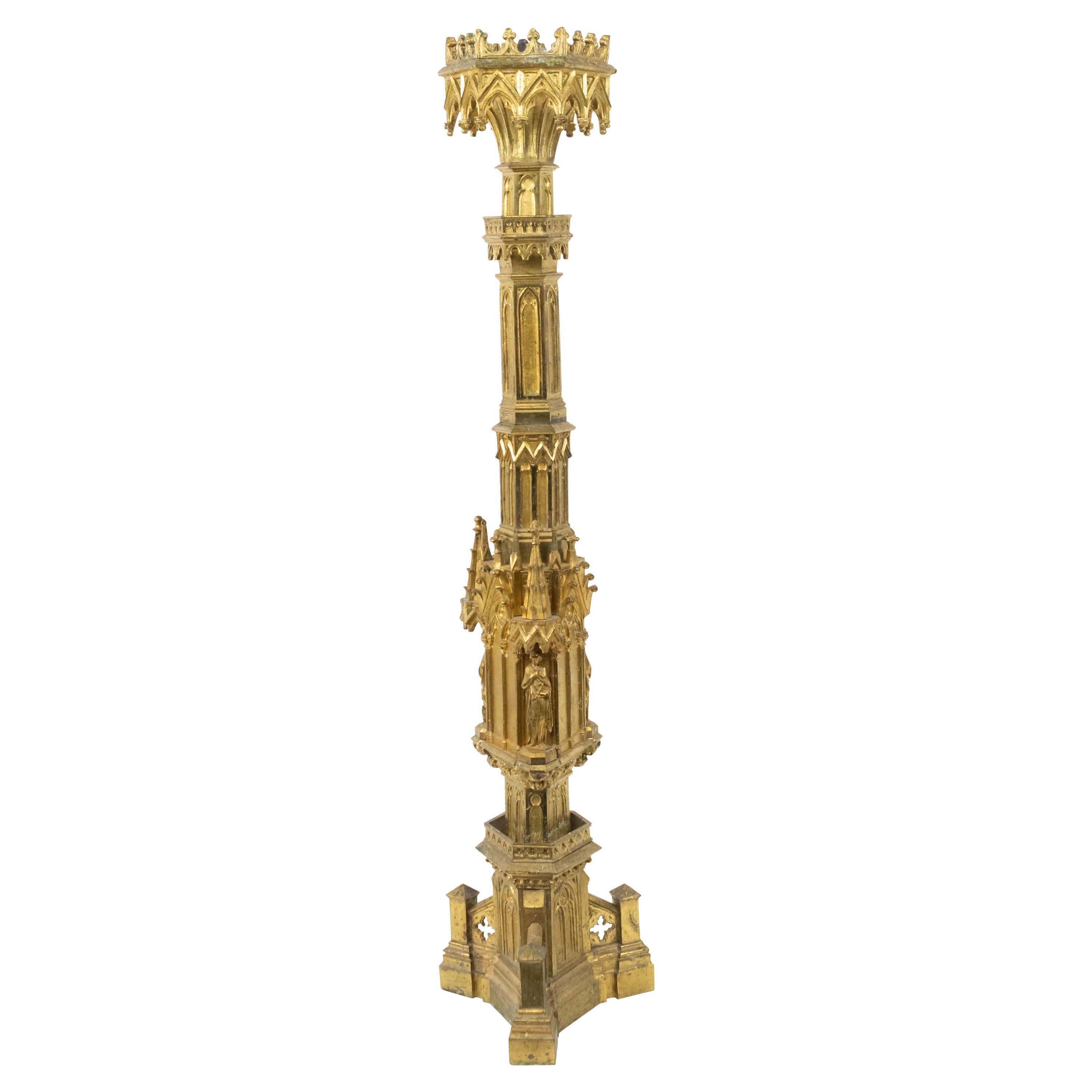Englische Dore-Altar-Kerzenständer aus Bronze im gotischen Stil im Angebot