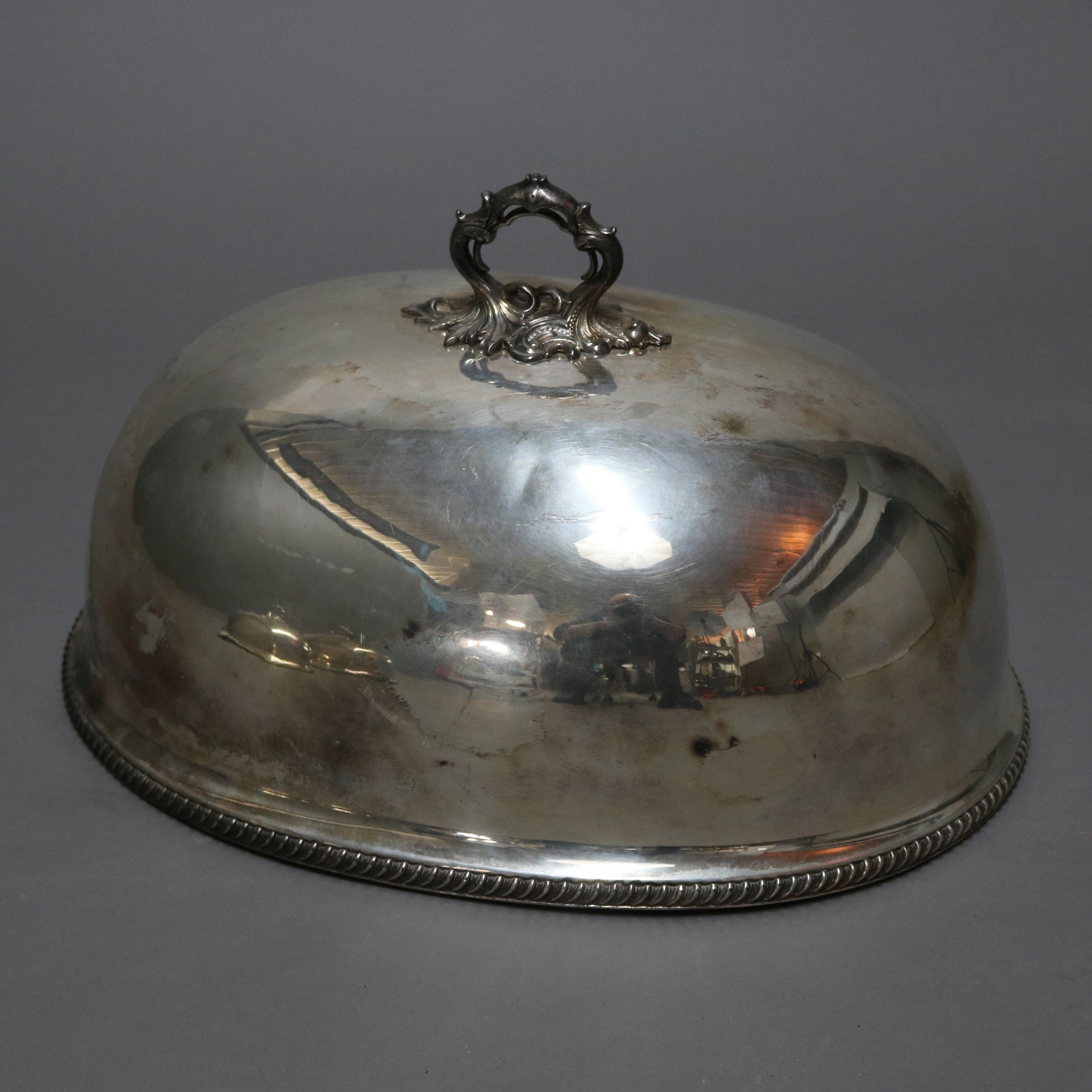 Graduated Set of Sheffield Silver Plate Cloche Serving Domes, 19th Century In Good Condition In Big Flats, NY