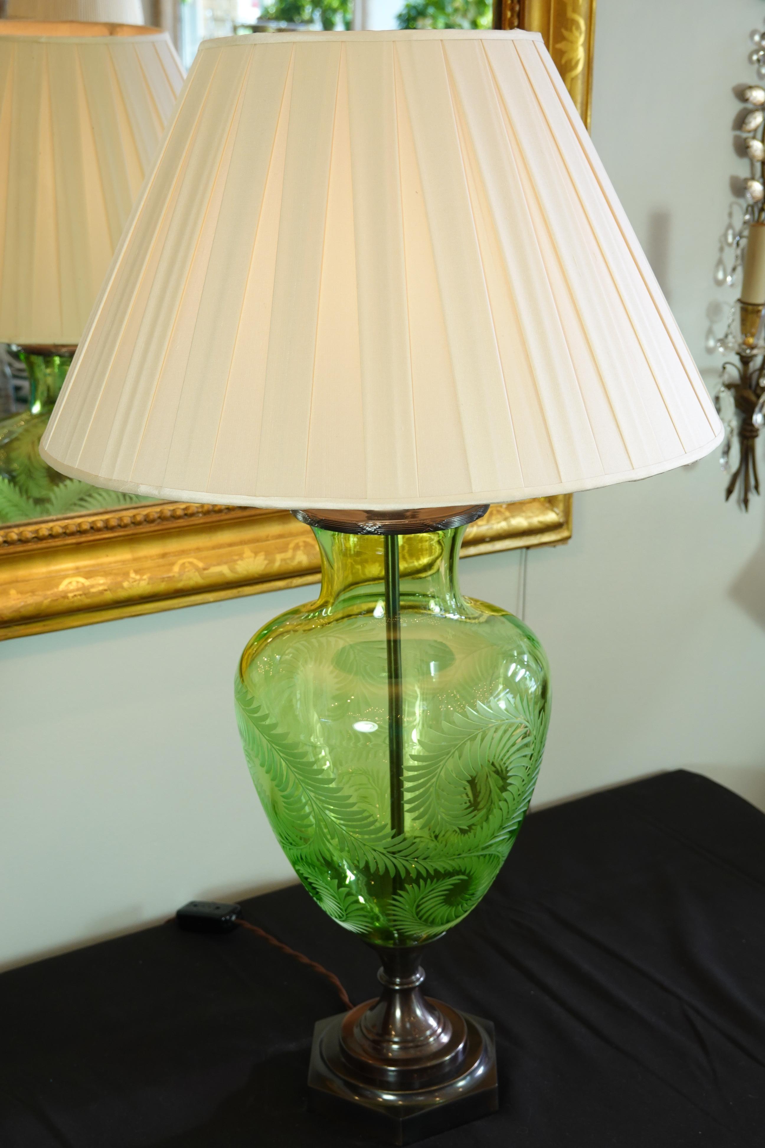 English Green Crystal Urn Form Lamp with Etched Fern Design by Lucy Cope 2