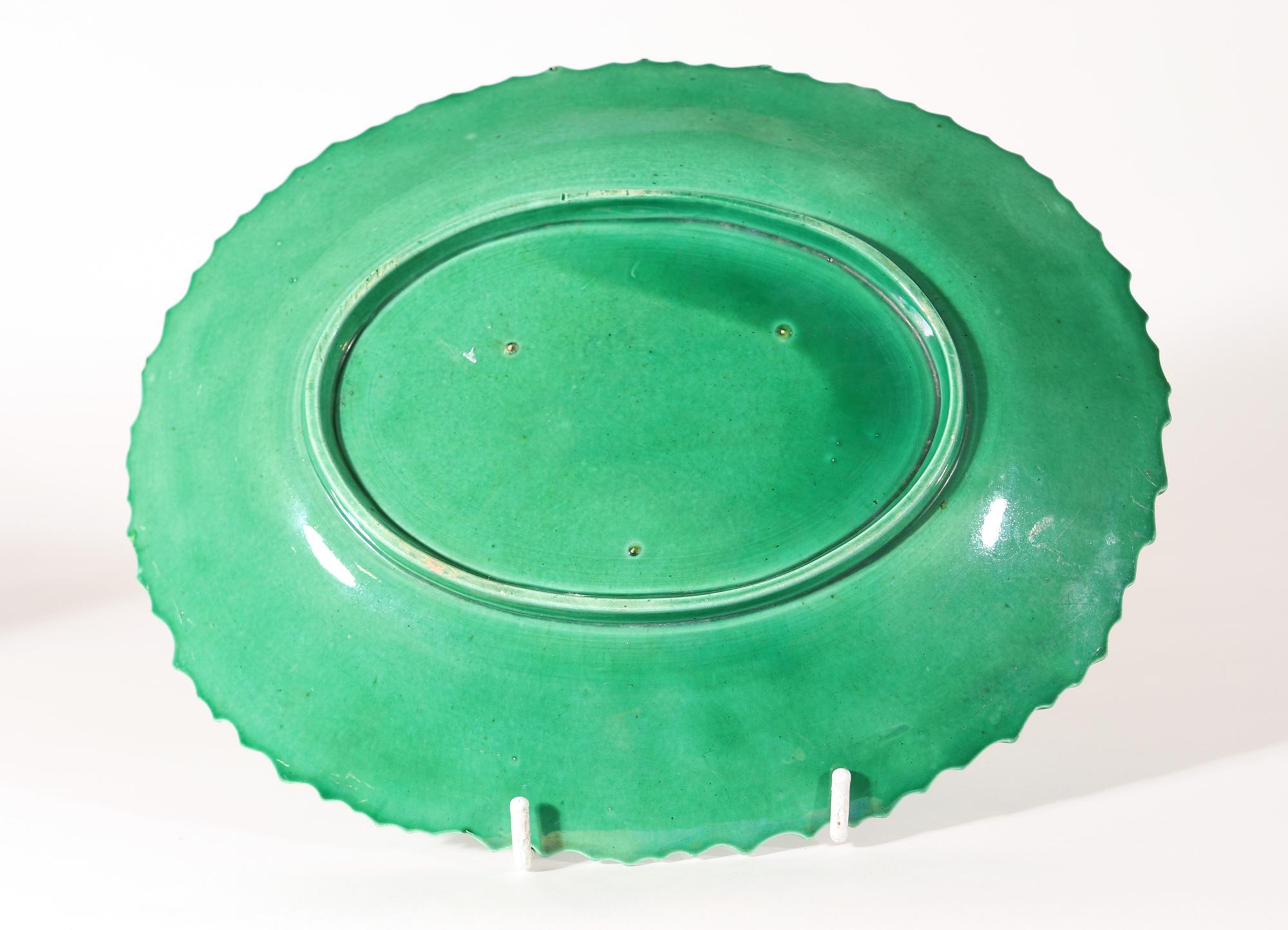 18th-Century Green Glaze Oak Leaf Pottery Baskets & Stands For Sale 3