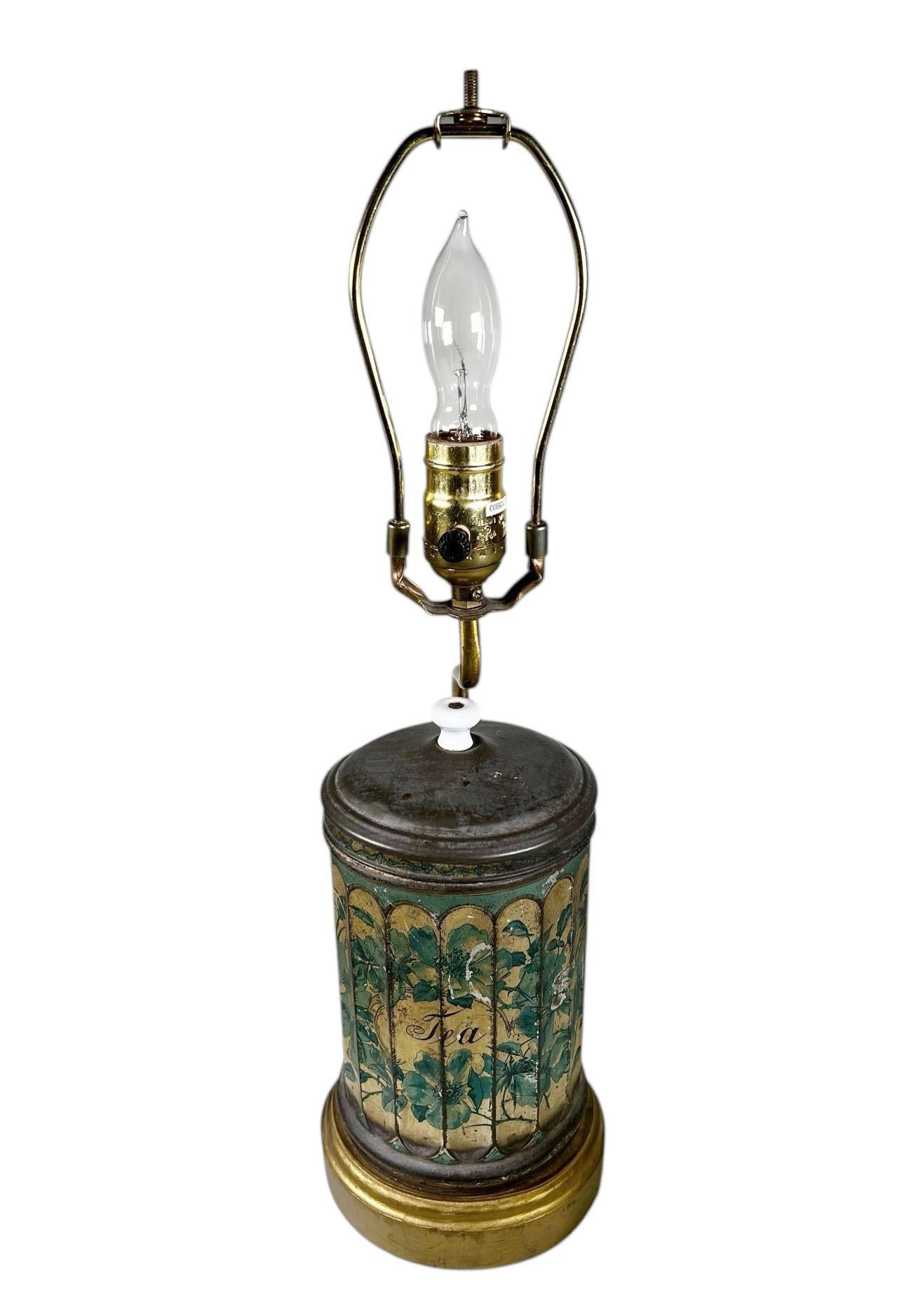 Inglese English Green Tole Tea Canister Lamp on Custom Stand in vendita