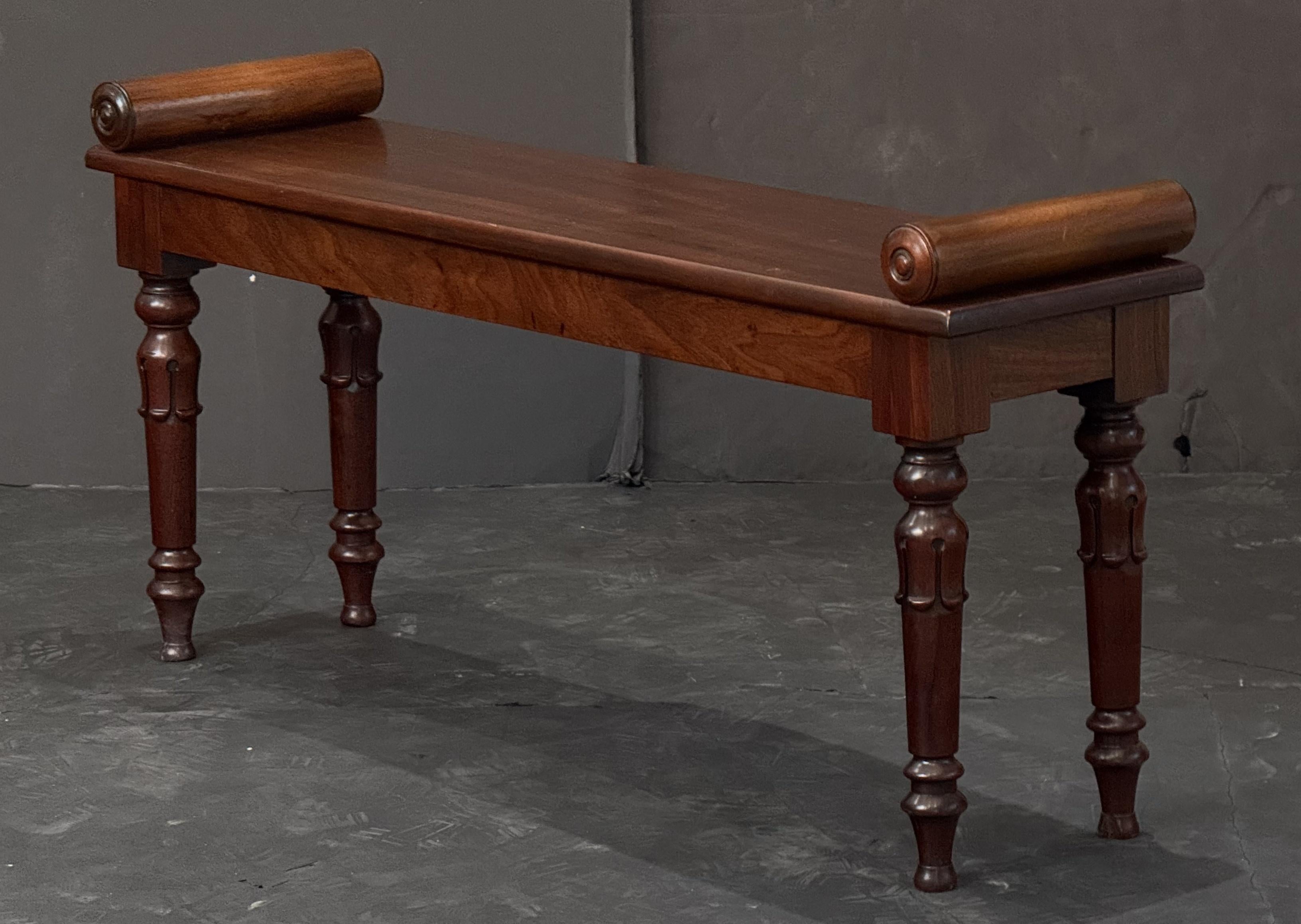 Georgian English Hall Bench or Window Seat of Mahogany For Sale