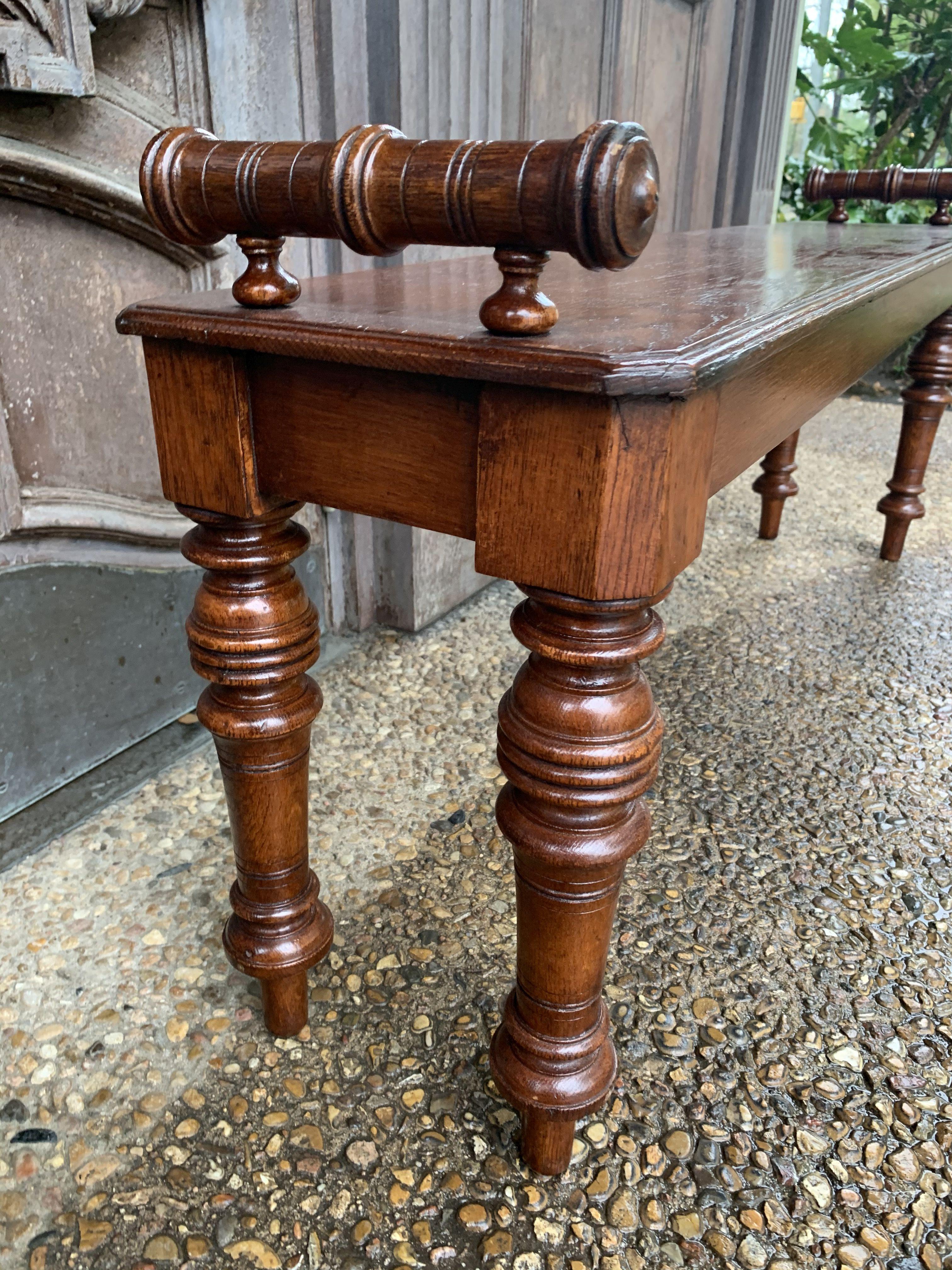 English Hall Bench or Window Seat of Oak on Turned Legs 10