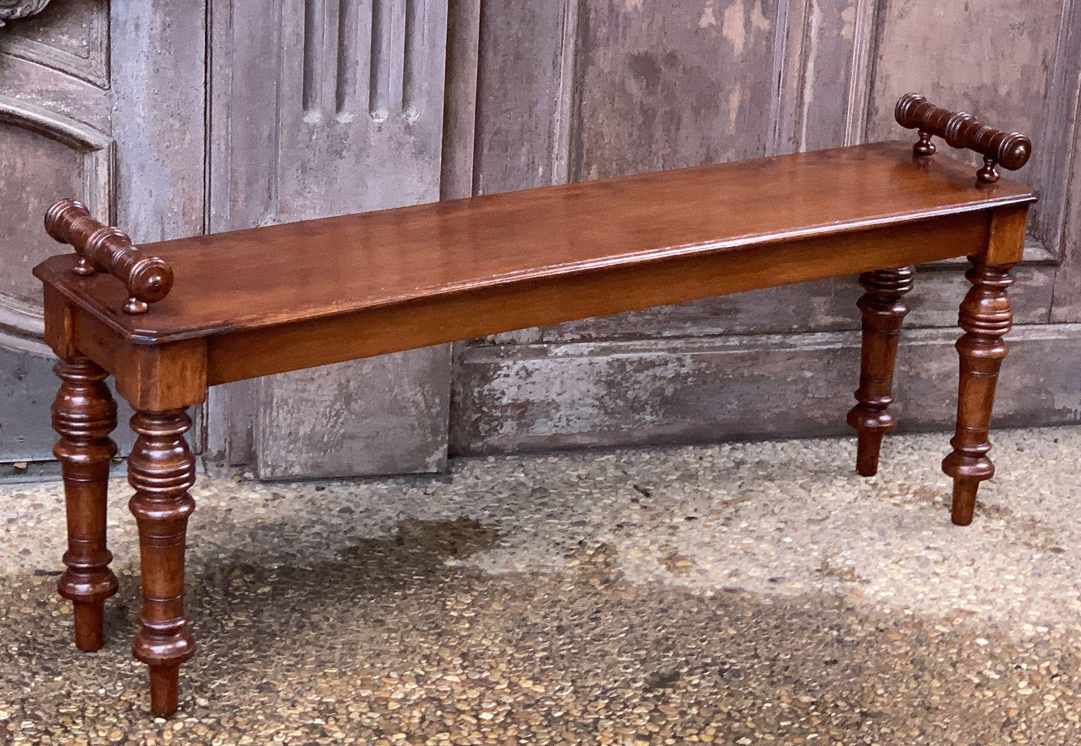 20th Century English Hall Bench or Window Seat of Oak on Turned Legs