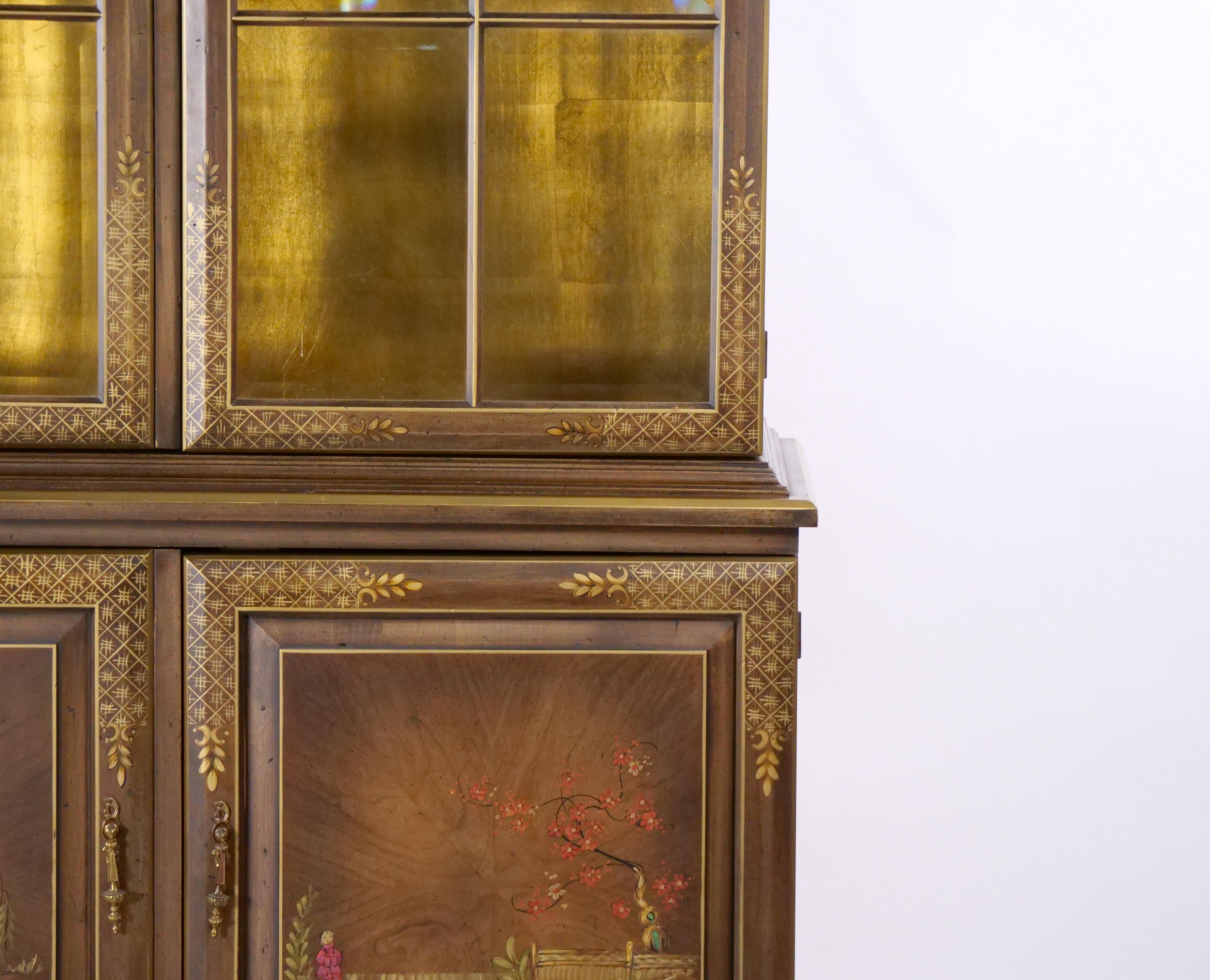 Brass English Hand Painted / Decorated Wood Chinoiserie Display Cabinet For Sale