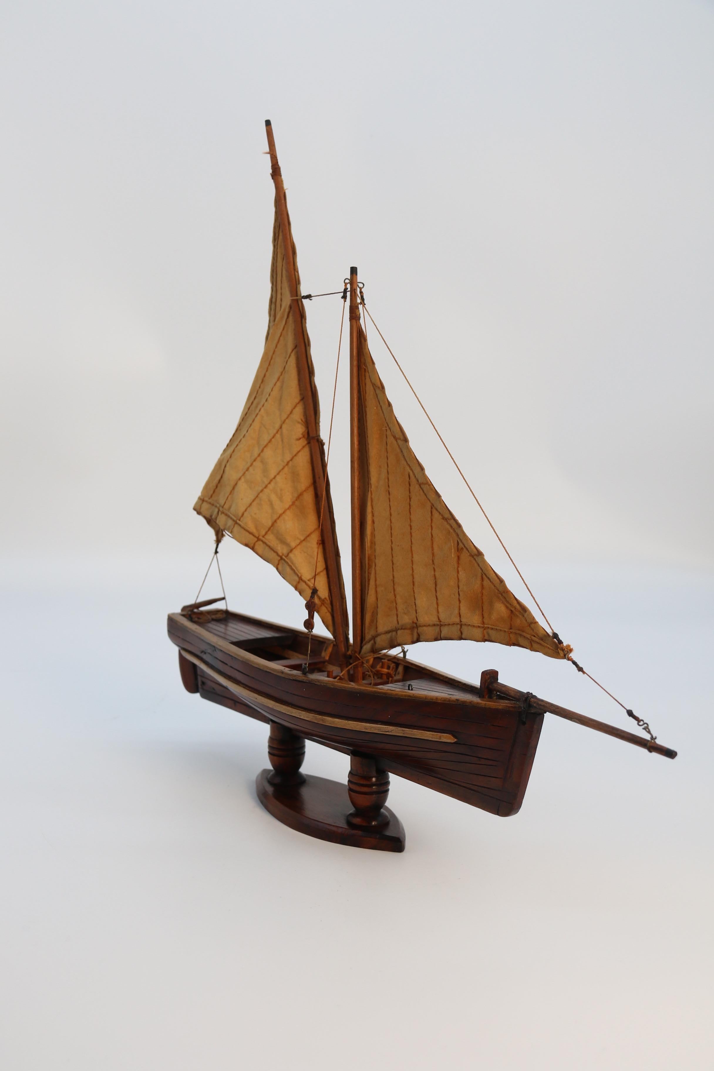 English handmade yew wood model of 19th century sailing boat, circa 1900 In Good Condition In Central England, GB