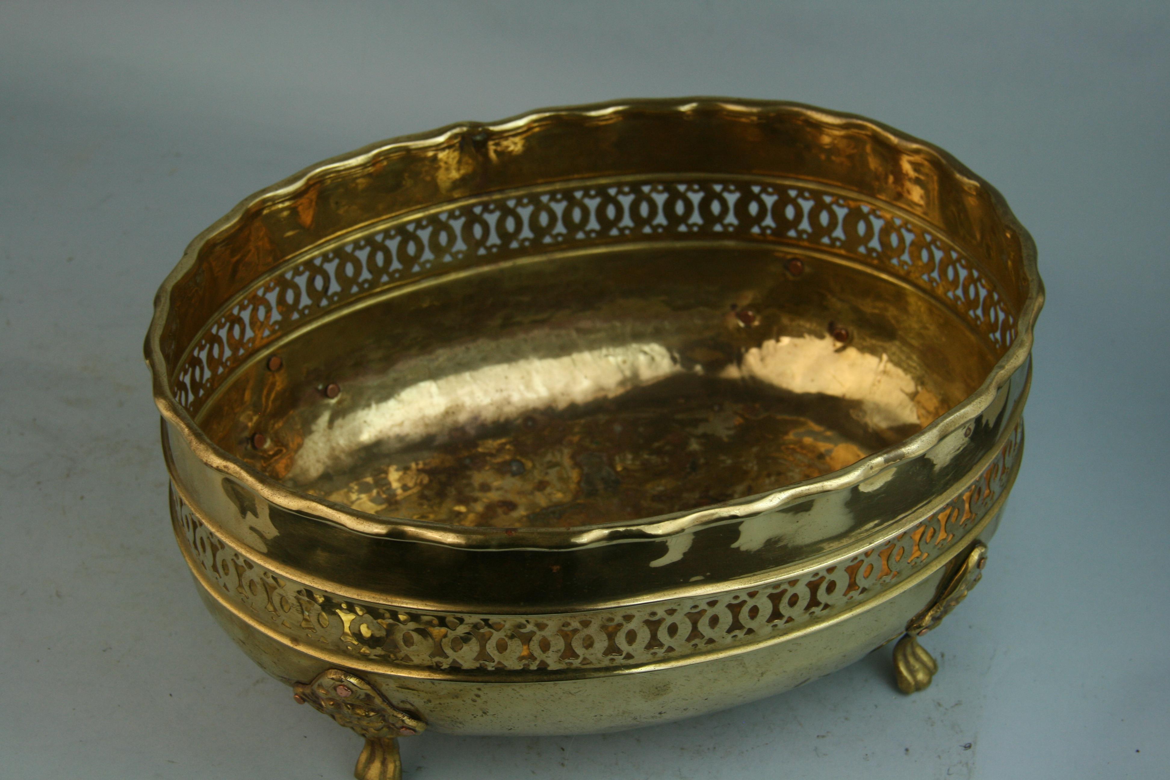 Brass English Hand Hammered Cache Pot