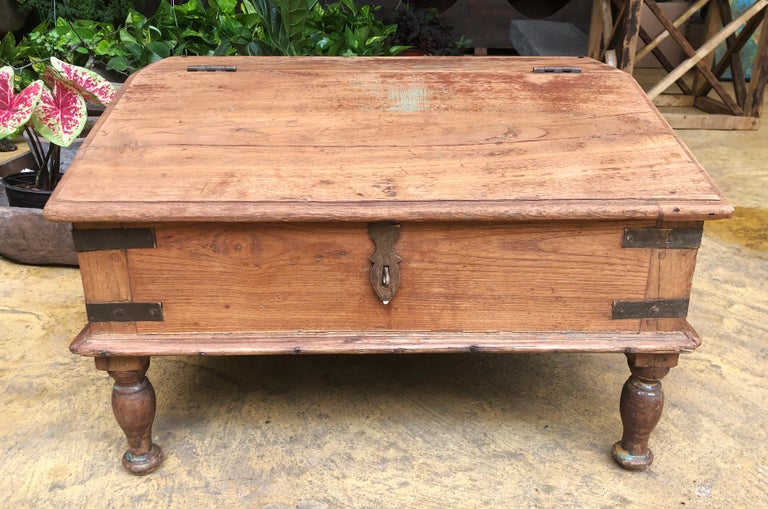 English Hard Wood Portable Writing Desk, circa 1850 For Sale at 1stDibs