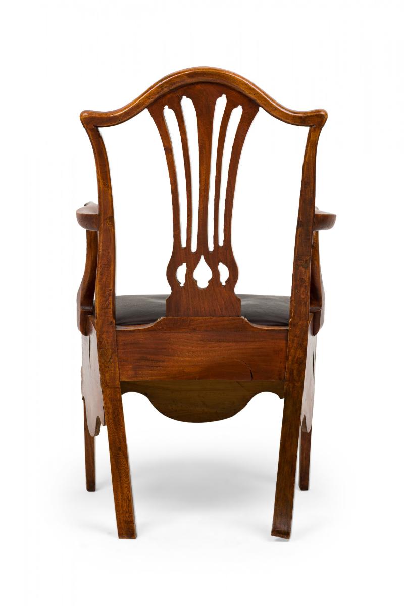 Sillón inglés Hepplewhite Elm Wood Leather Seat Commode Hecho a mano en venta