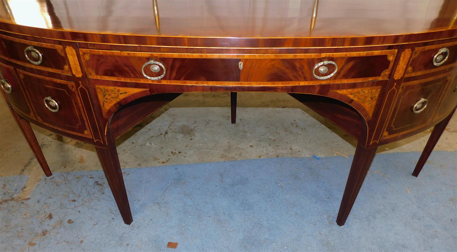 English Hepplewhite Mahogany Patera Inlaid Sideboard with Brass Gallery, C. 1770 For Sale 5