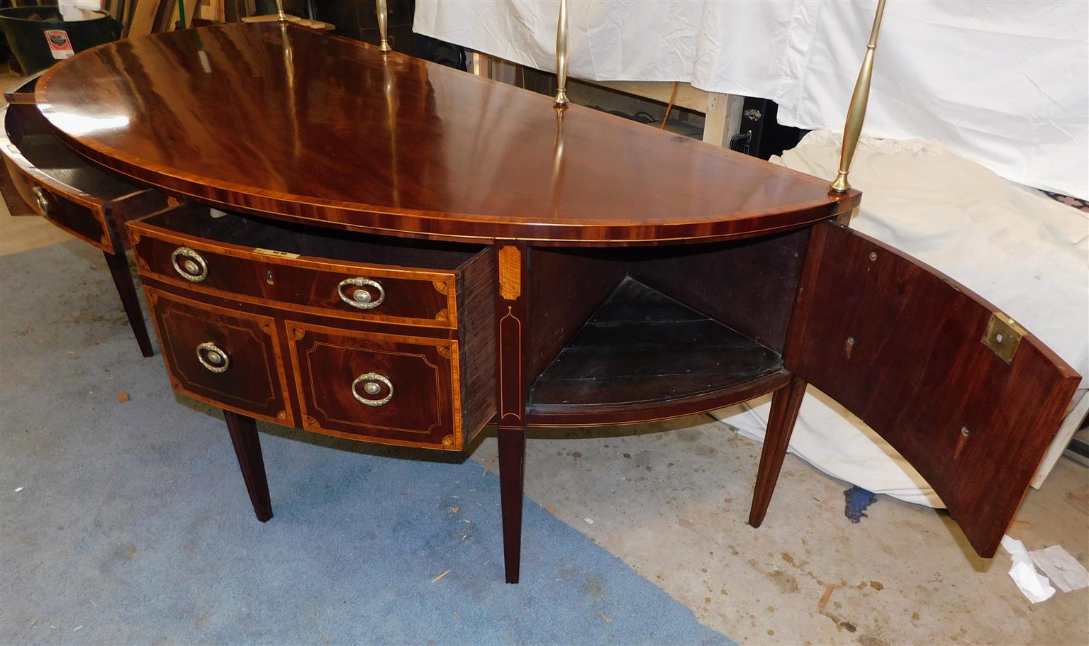 English Hepplewhite Mahogany Patera Inlaid Sideboard with Brass Gallery, C. 1770 For Sale 11