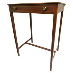 English Hepplewhite Mahogany Side Table w/ Shell Motif Inlay in Center & Corners
