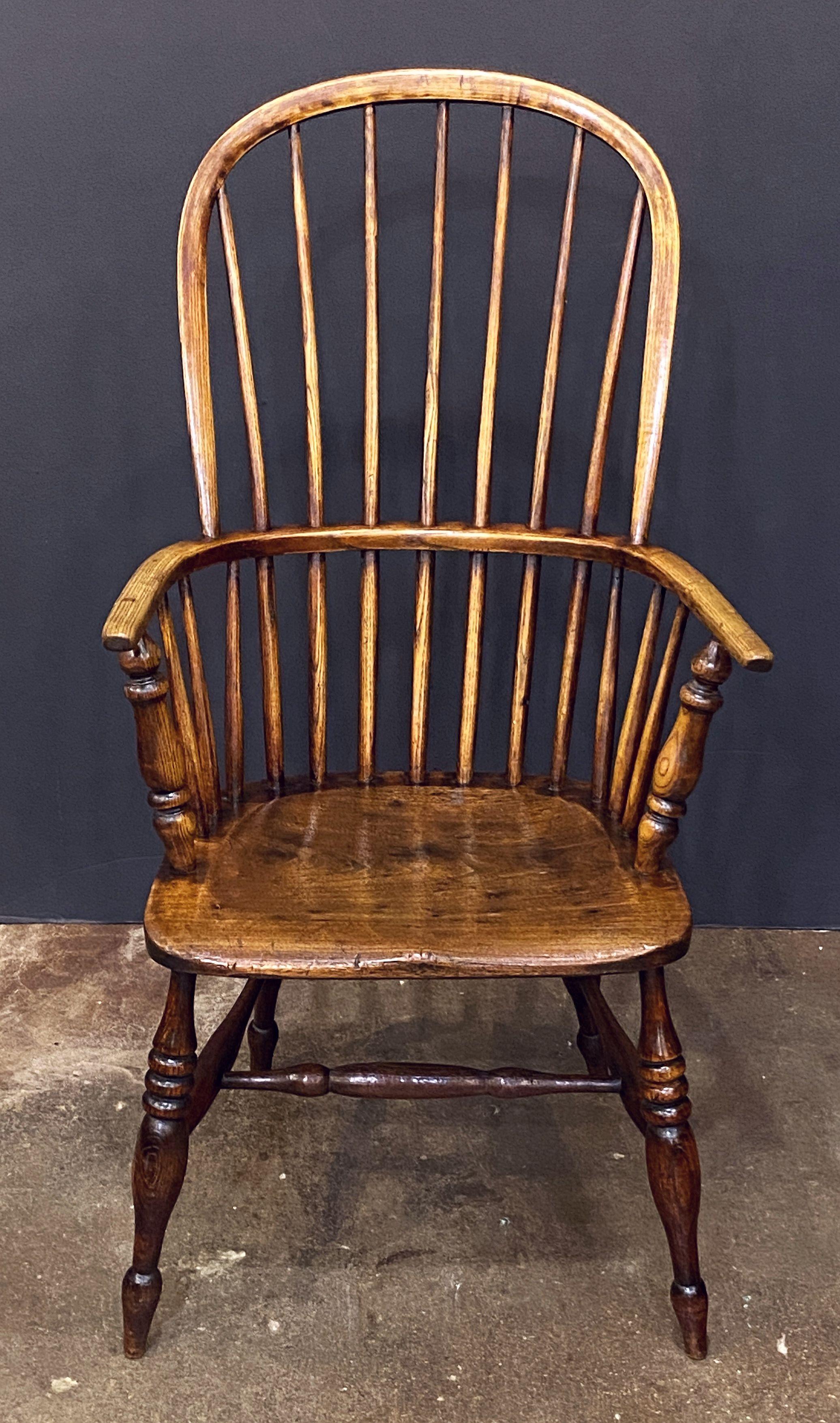 Turned English High Back Windsor Armchair of Elm from the Georgian Era For Sale