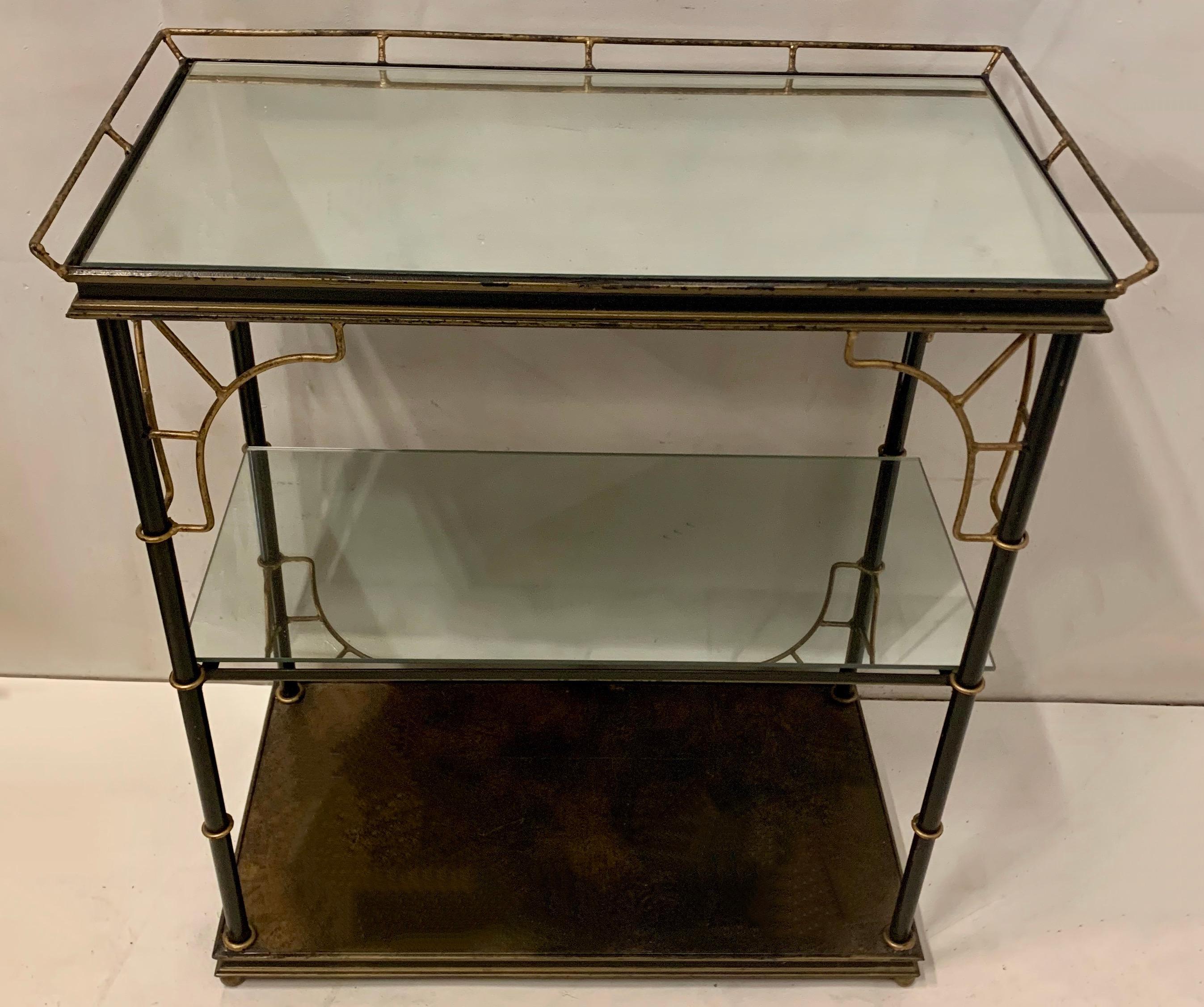 English Hollywood Regency Style Tole Faux Bamboo Mirrored Bar / Etagere/ Shelf  In Good Condition In Kennesaw, GA