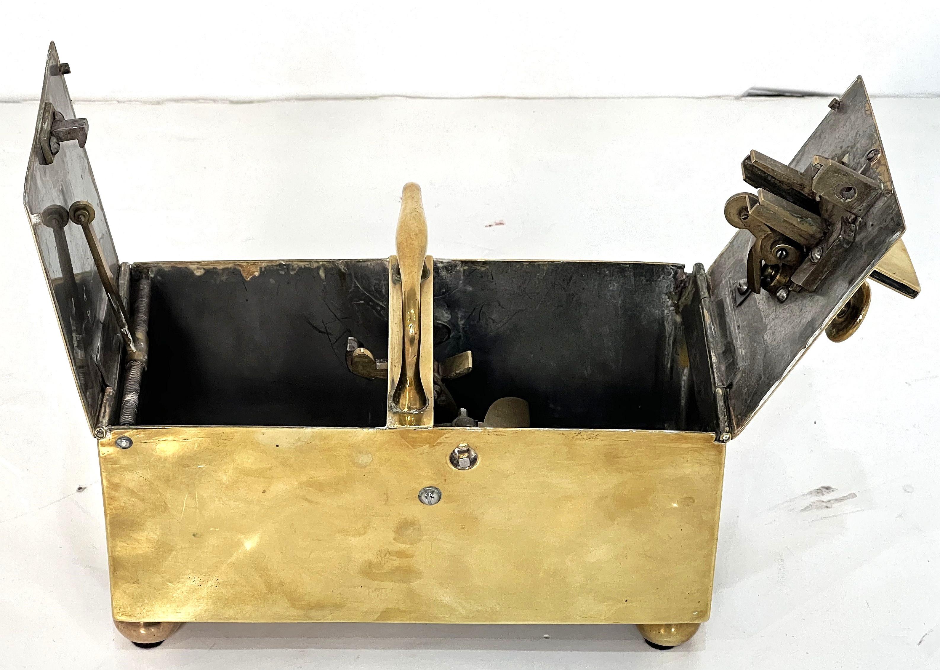 English Honesty Box or Dispenser of Brass from the Georgian Era For Sale 2