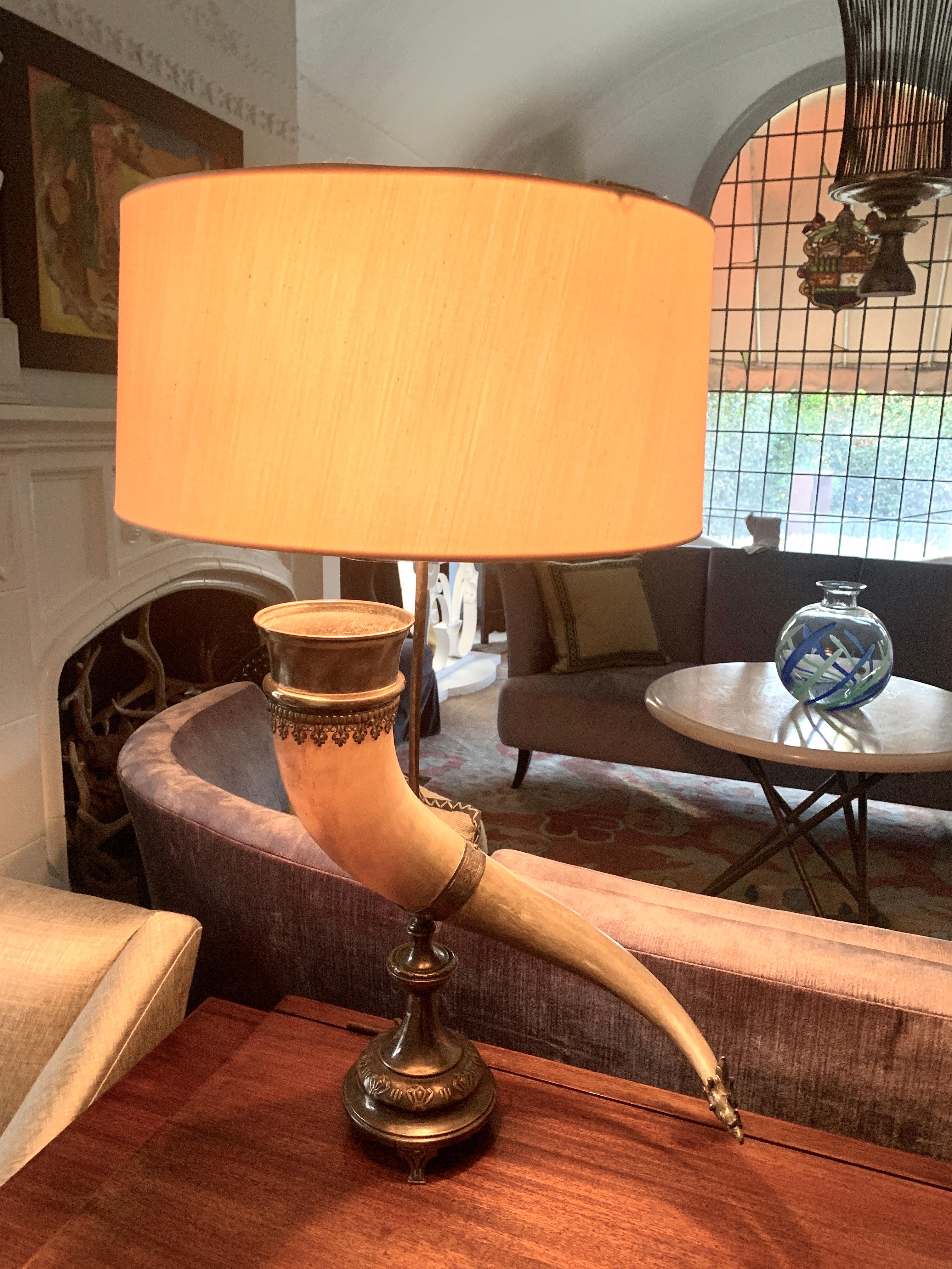 20th Century English Horn Table Lamp with Silver Plate Base and Fixture For Sale