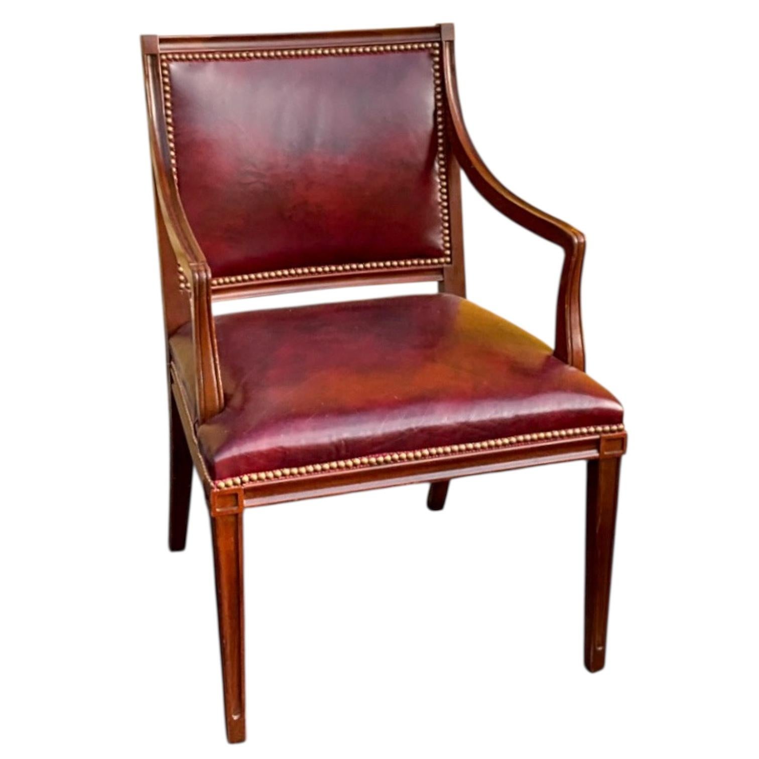 Classico americano Sedia Bergere in pelle e legno di Hickory in stile Hunt inglese - Coppia in vendita
