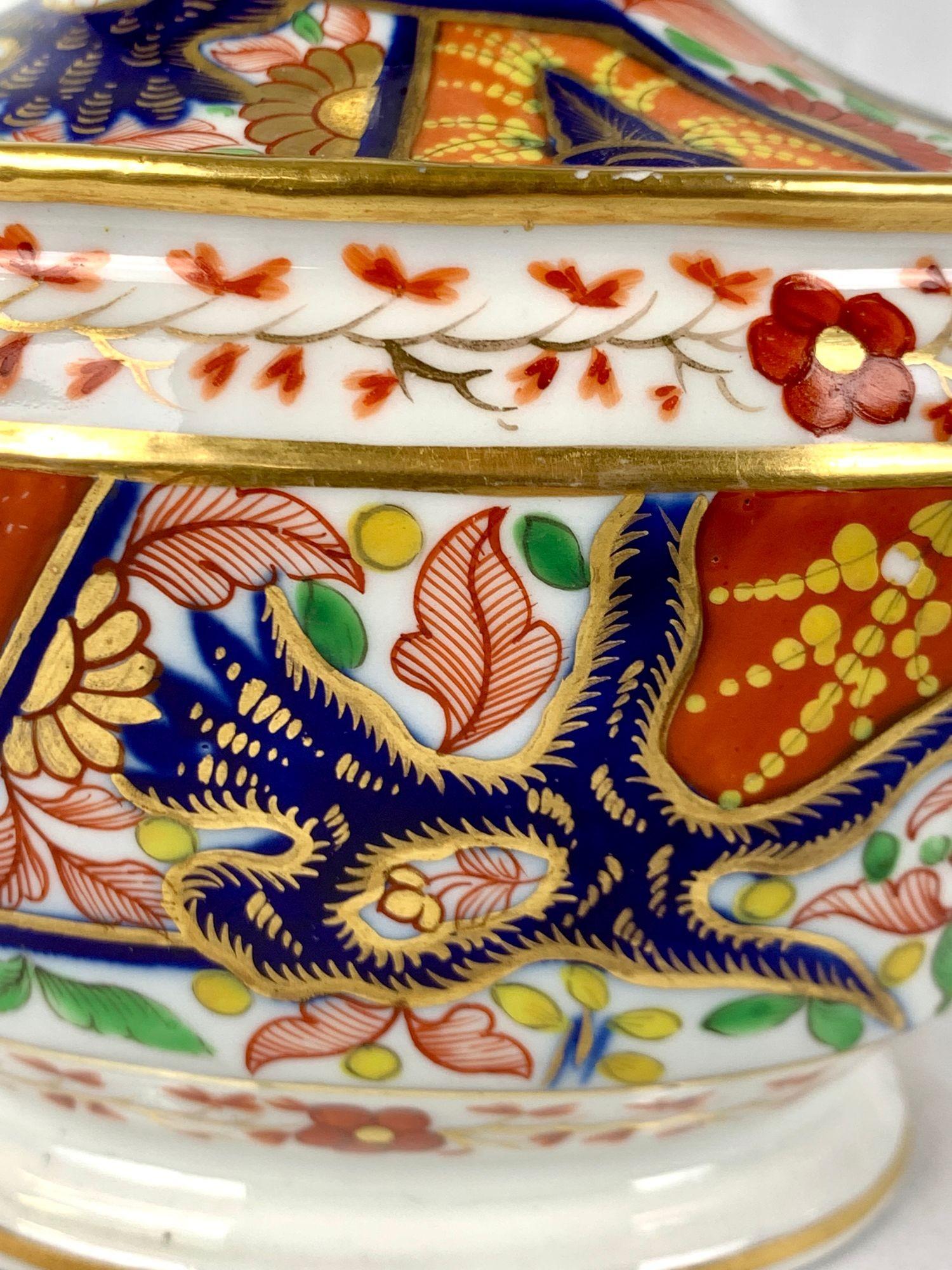 19th Century English Imari Hand-Painted Porcelain Sugar Box Circa 1825