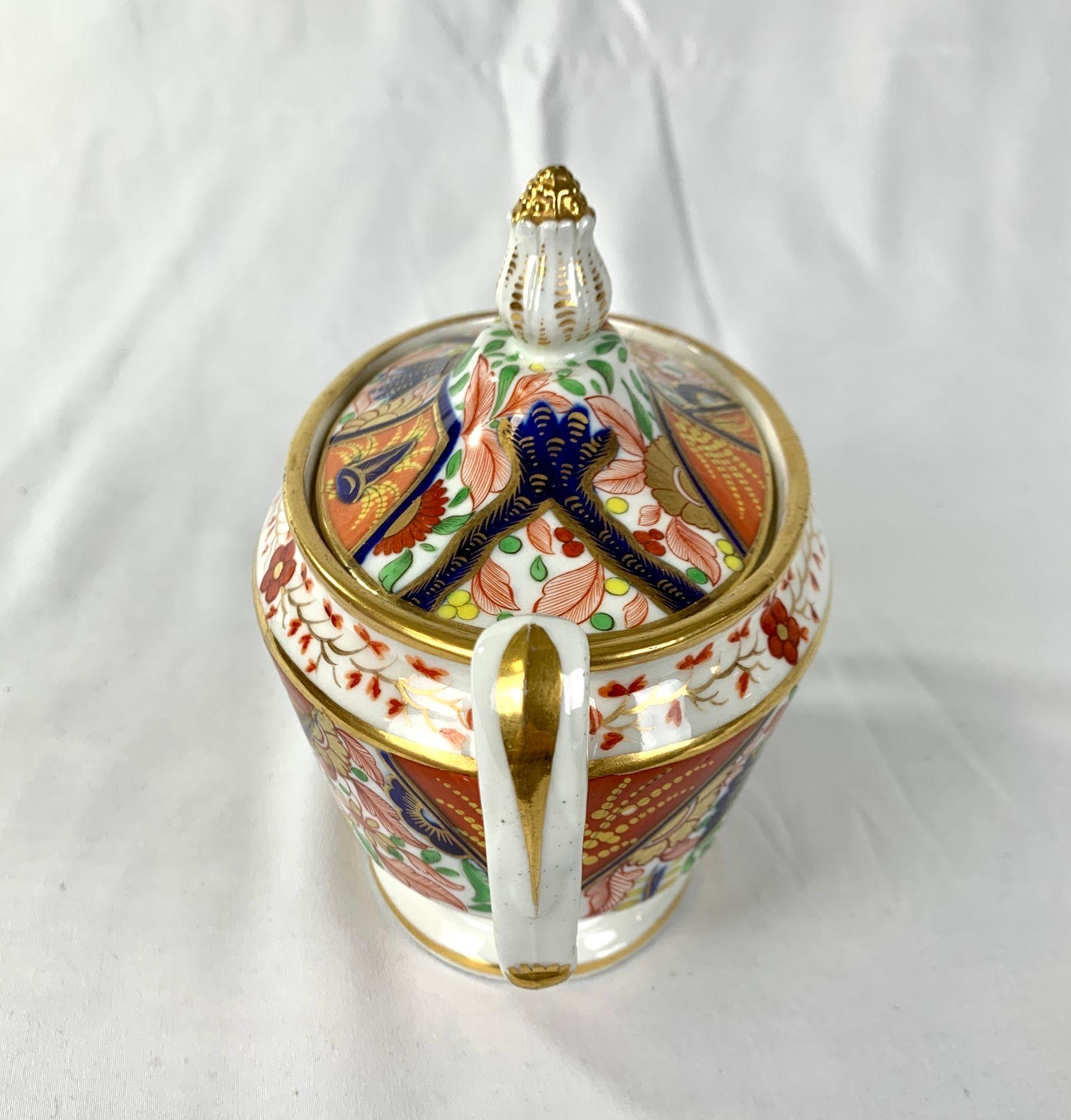 English Imari Hand-Painted Porcelain Sugar Box Circa 1825 2