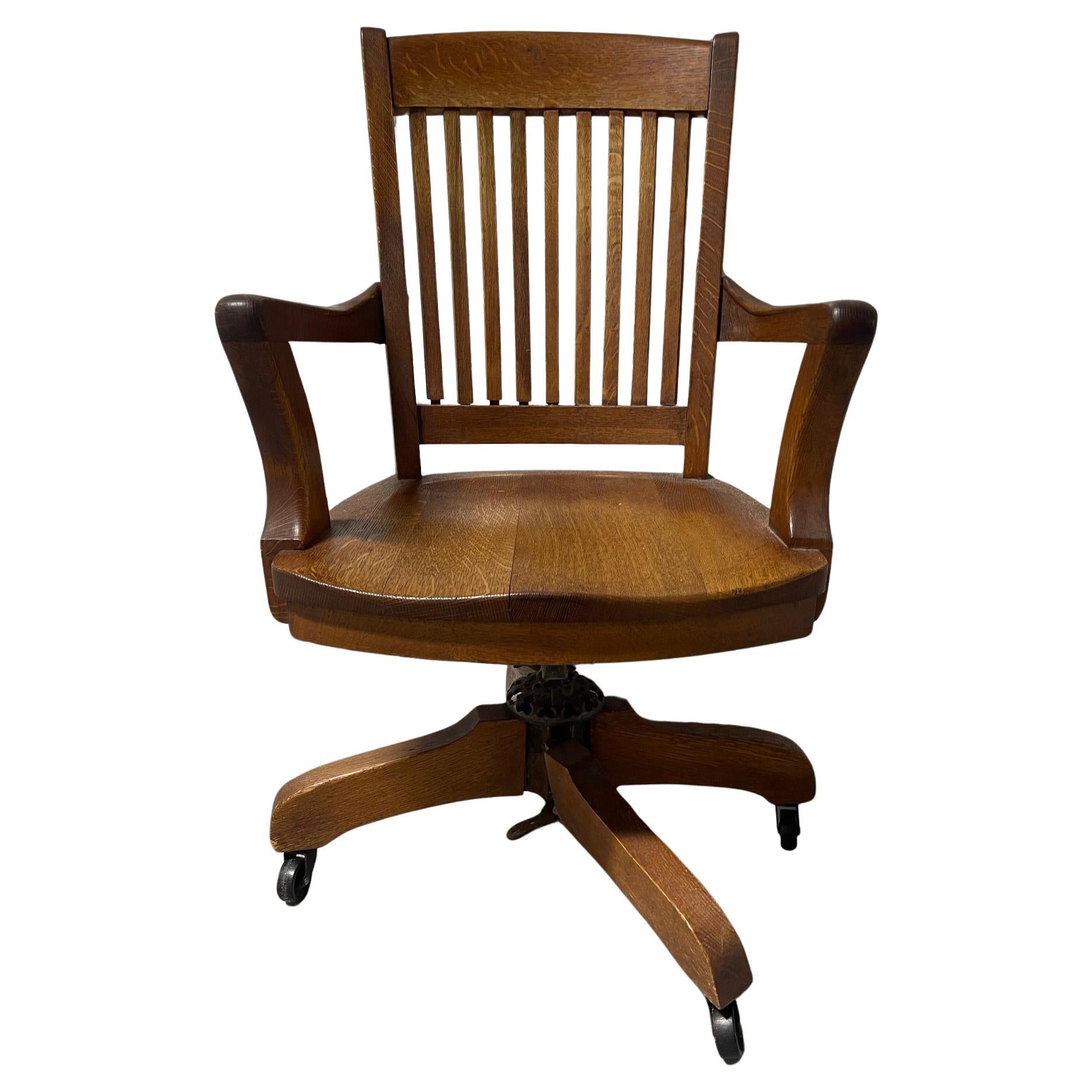 Englischer Industriestuhl aus Eiche "Captain Chair" oder Drehstuhl, CIRCA um 1900