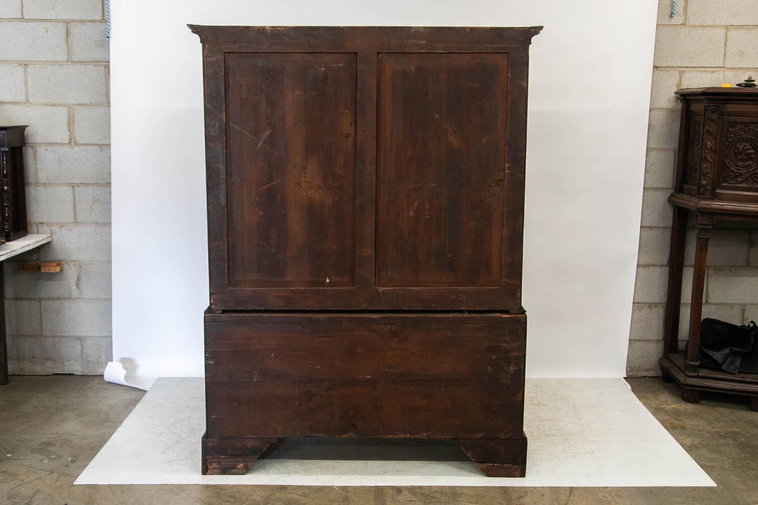 English Inlaid Linen Press For Sale 6