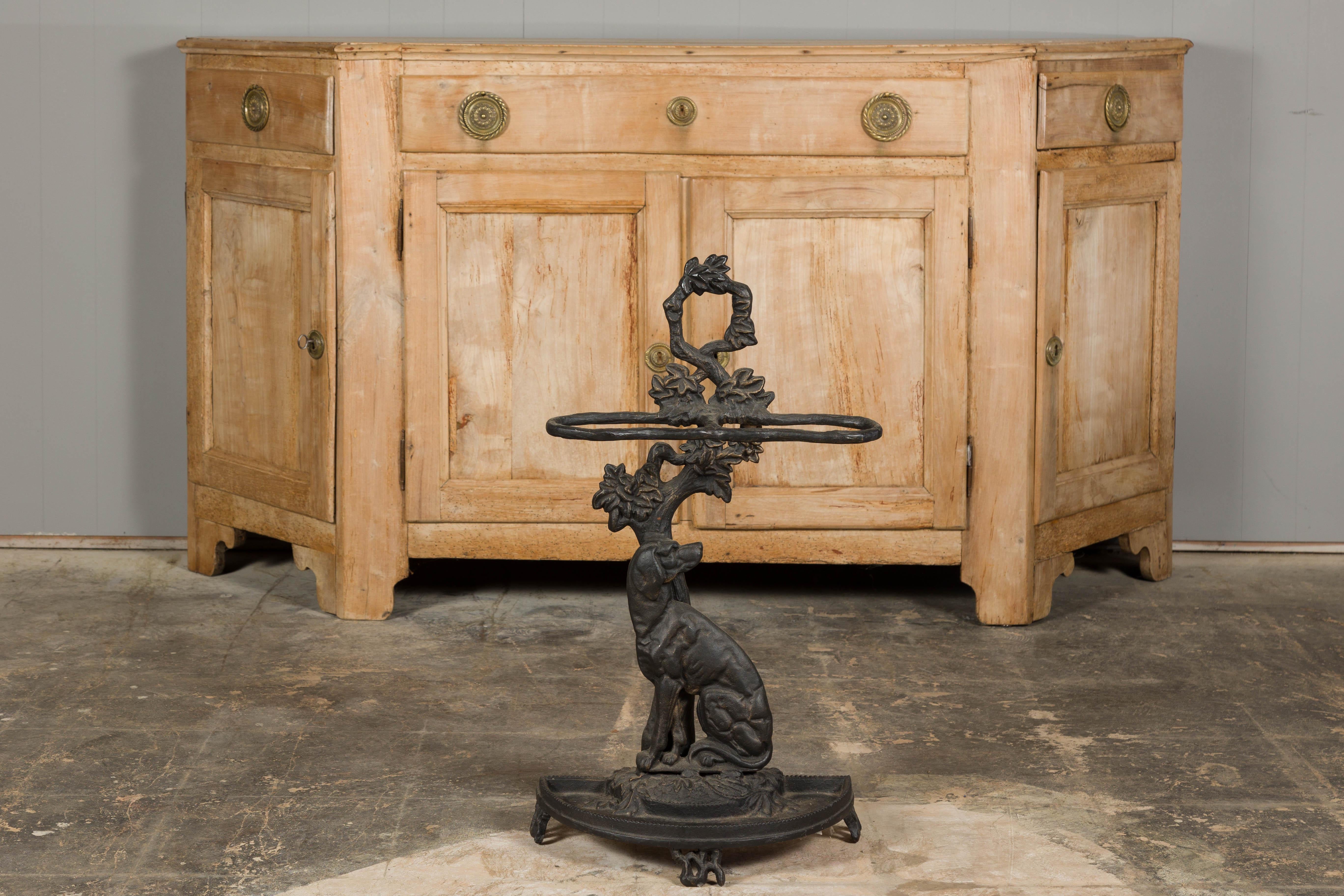 20th Century English Iron Umbrella Stand Depicting a Dog Sitting in front of a Tree For Sale