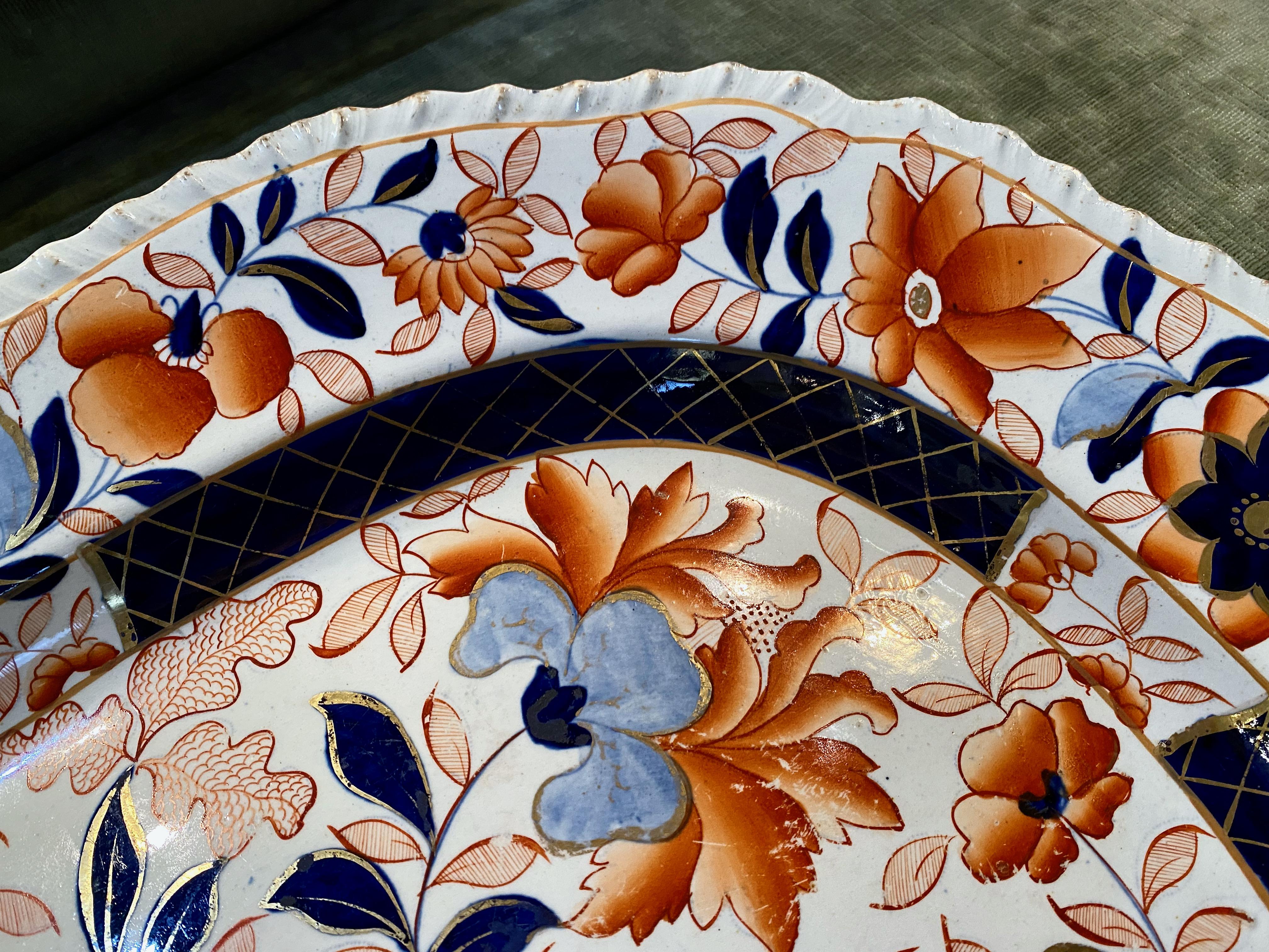 English Ironstone Imari Platter In Good Condition For Sale In Pasadena, CA