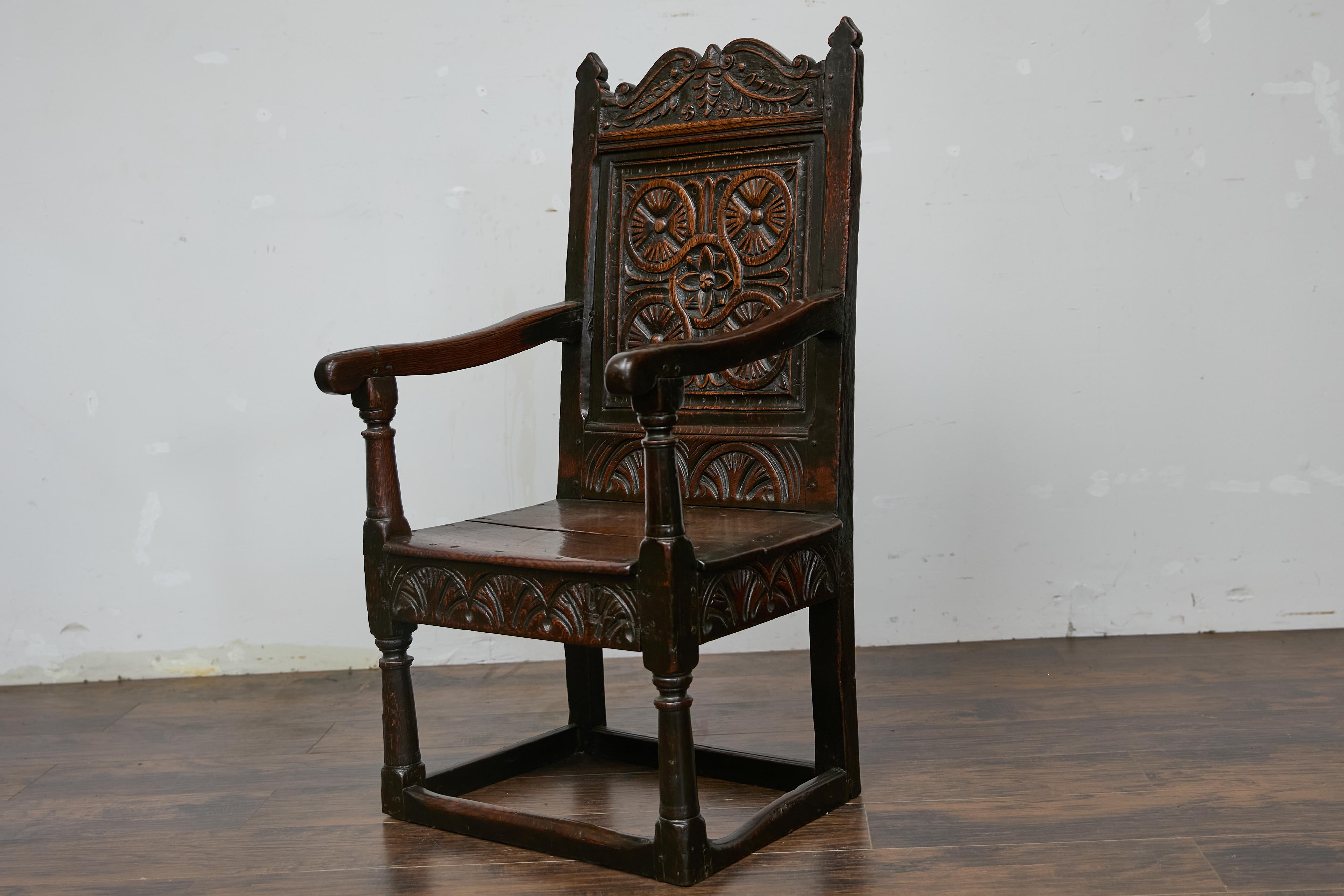 English Jacobean 1690s Oak High Back Armchair with Carved Décor and Turned Legs For Sale 6