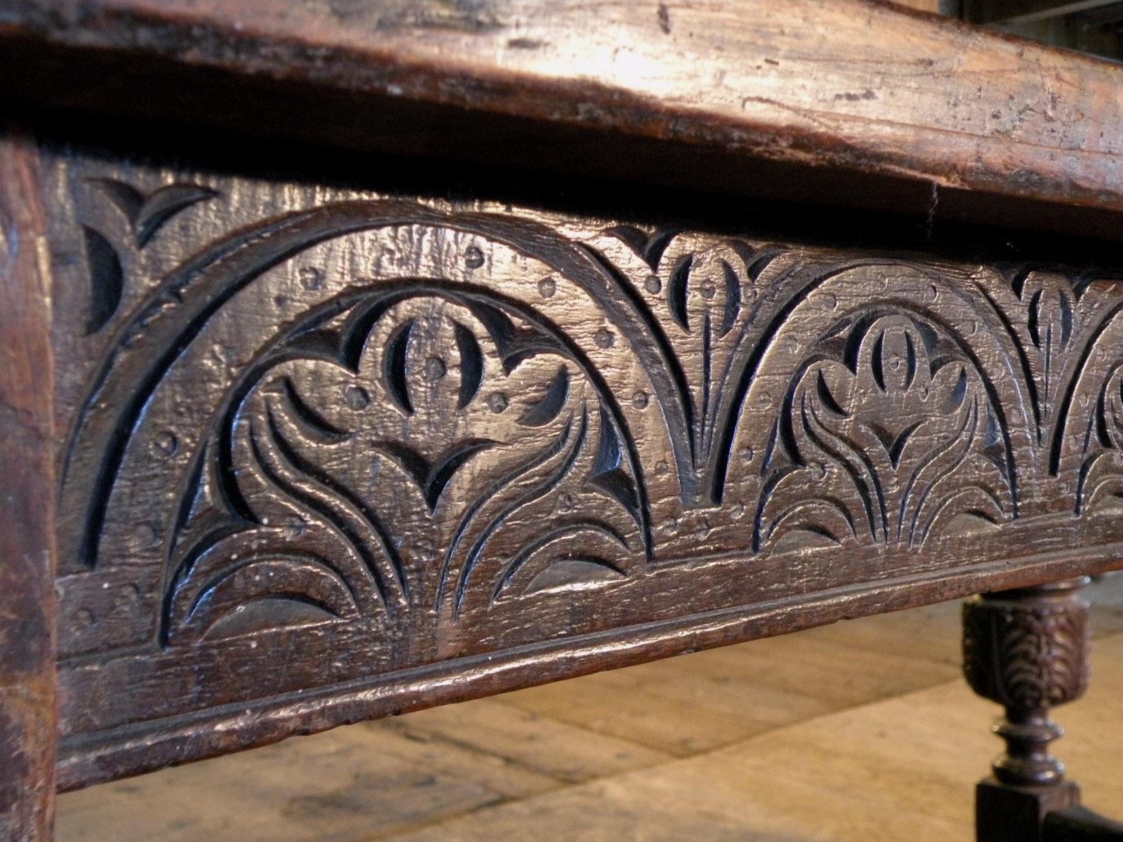 English Jacobean Early 17th Century Oak Long Refectory Table For Sale 8