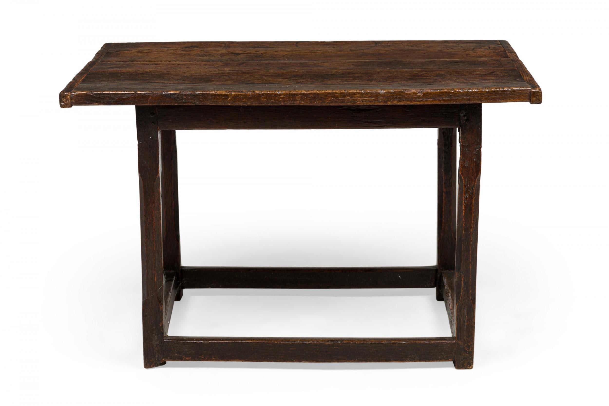 English Jacobean Rectangular Oak Side Table In Good Condition For Sale In Queens, NY