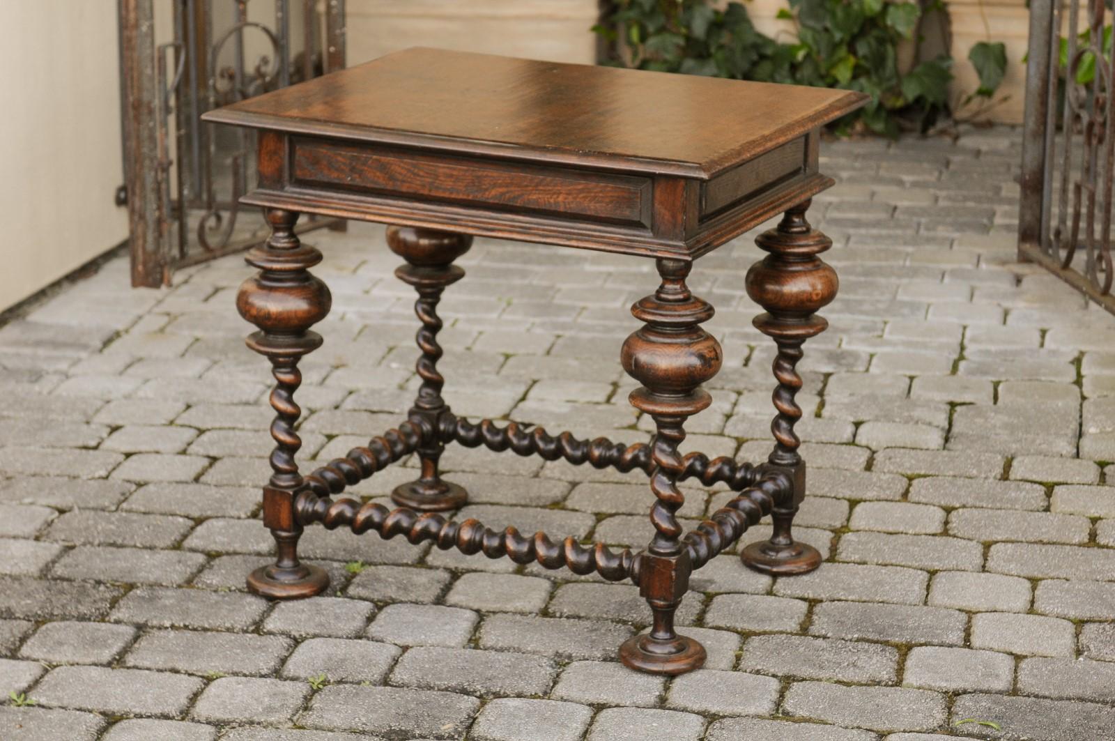 English Jacobean Style 1800s Oak Side Table with Barley Twist Base and Drawer 5