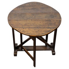 English Jacobean Style Oak Oval Gateleg Table, circa 1880