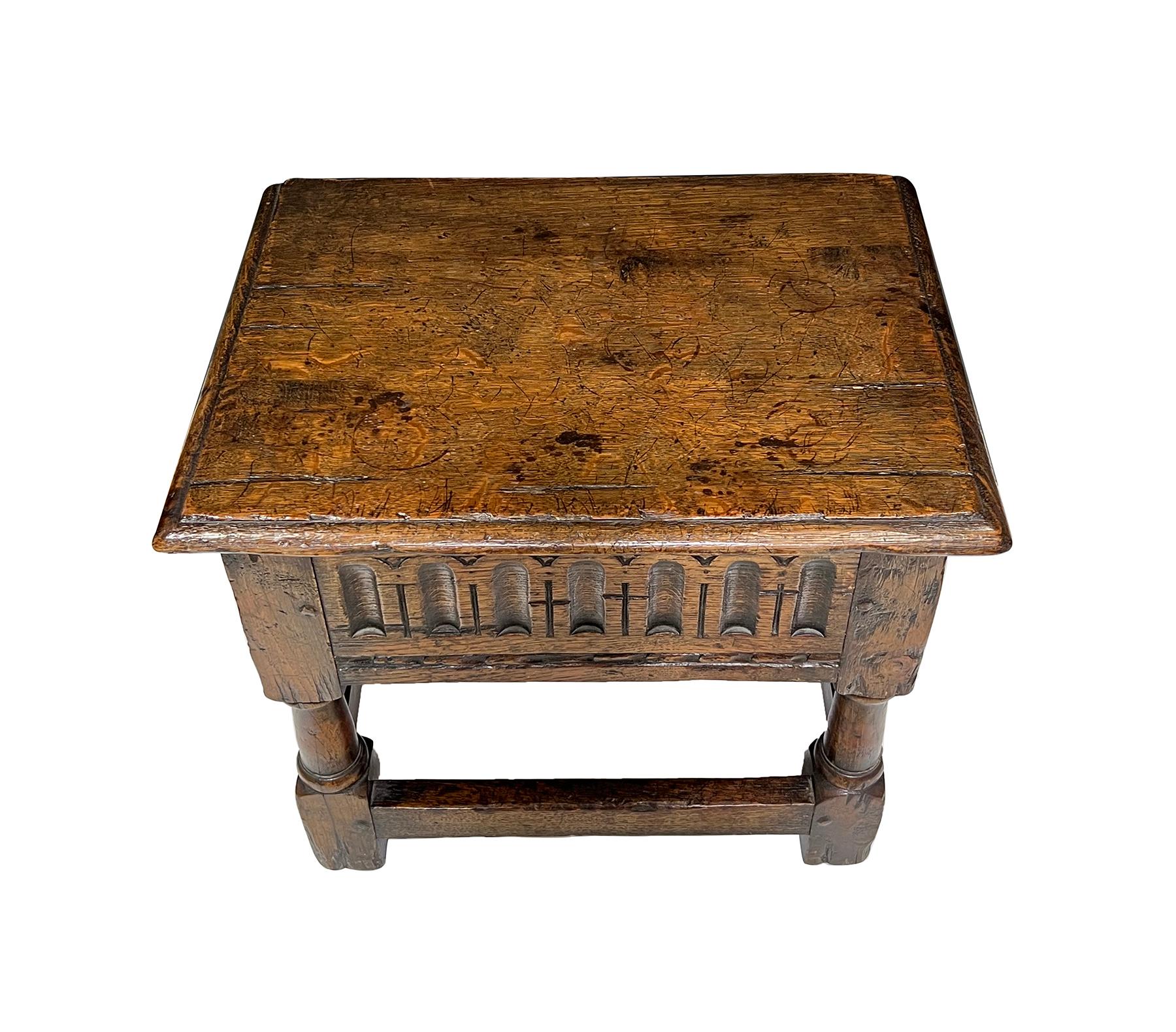 Early 20th Century English Jacobean Style Oak Work Side Table/Joint Stool with Hinged Lid For Sale