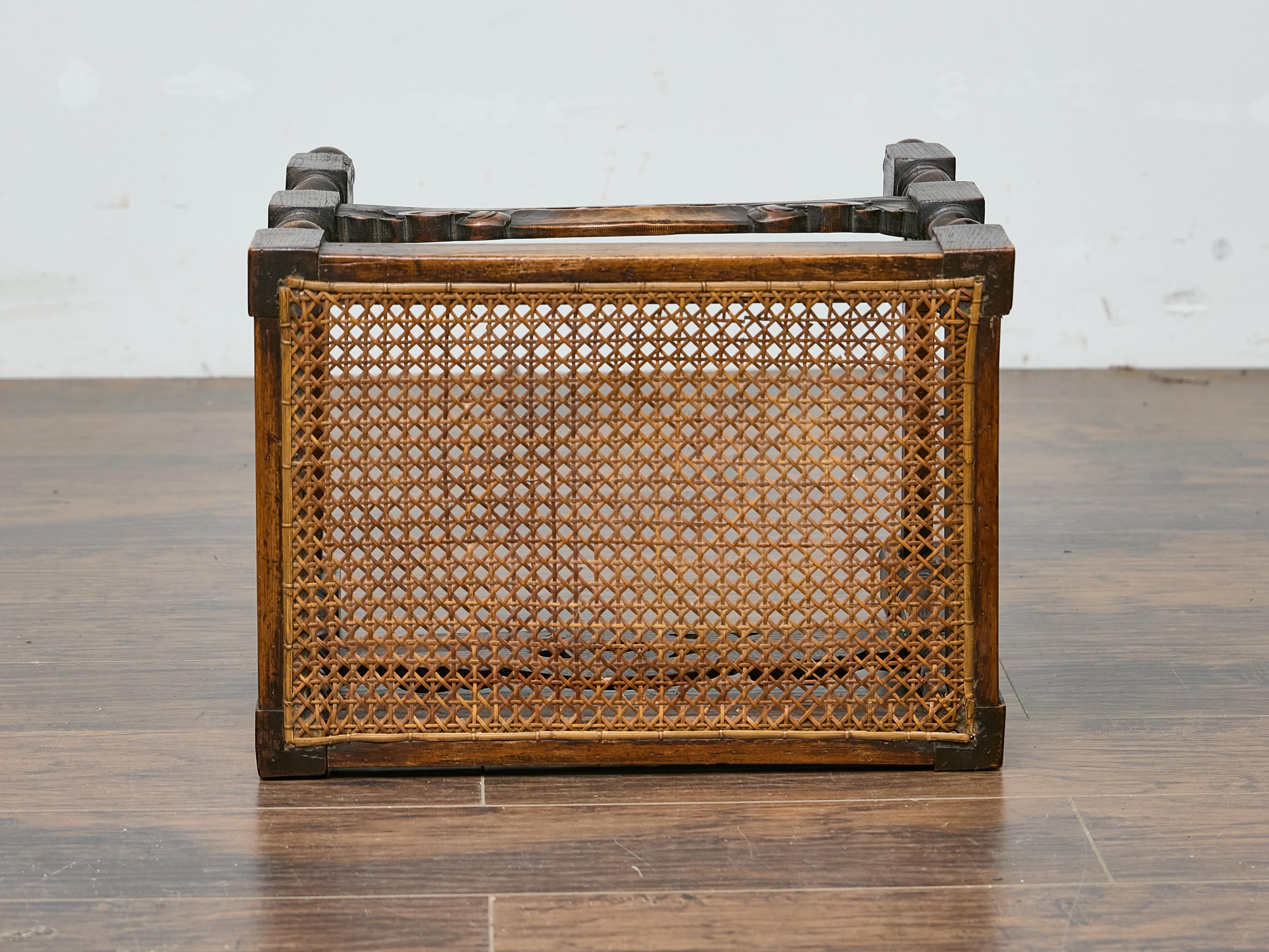 Panca inglese in stile giacobino con grembiule intagliato, circa 1900 in vendita 4
