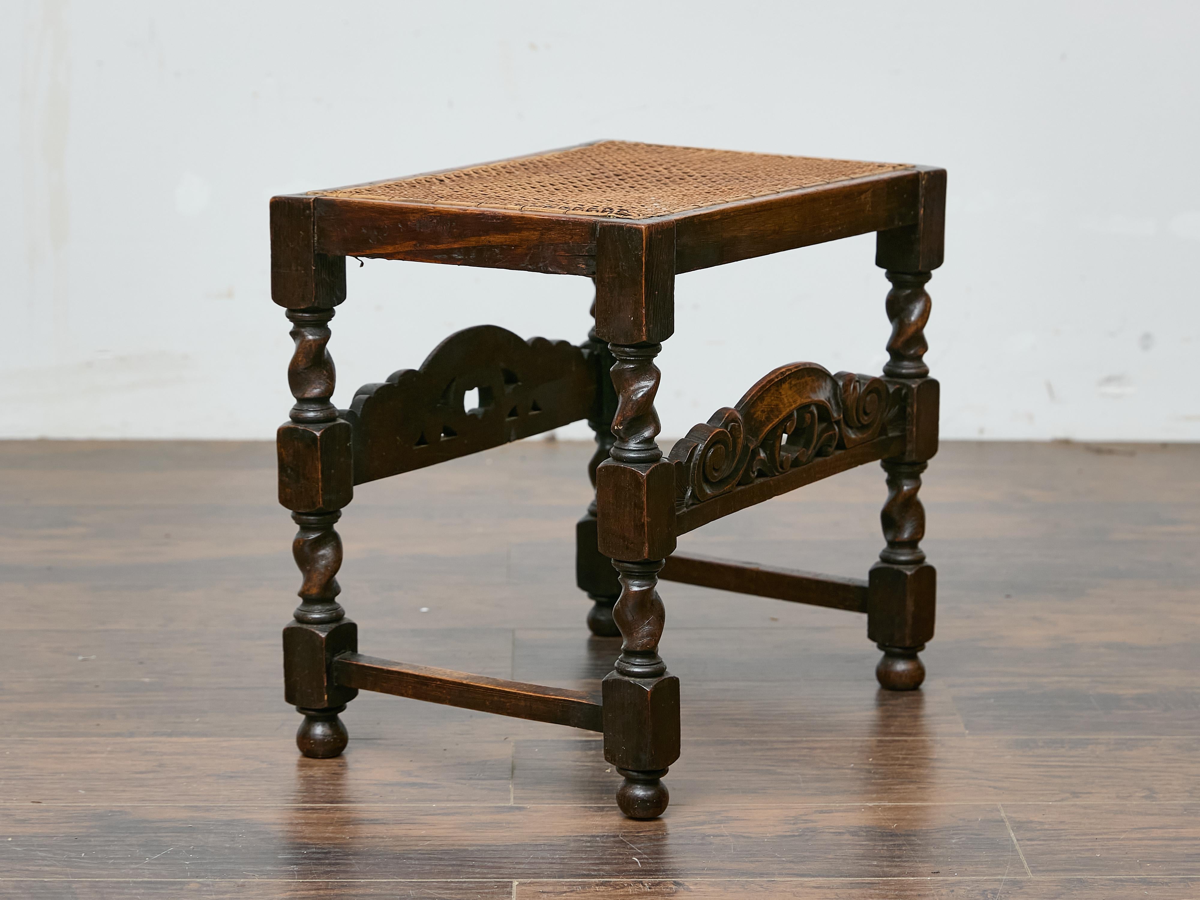 Giacobiano Panca inglese in stile giacobino con grembiule intagliato, circa 1900 in vendita