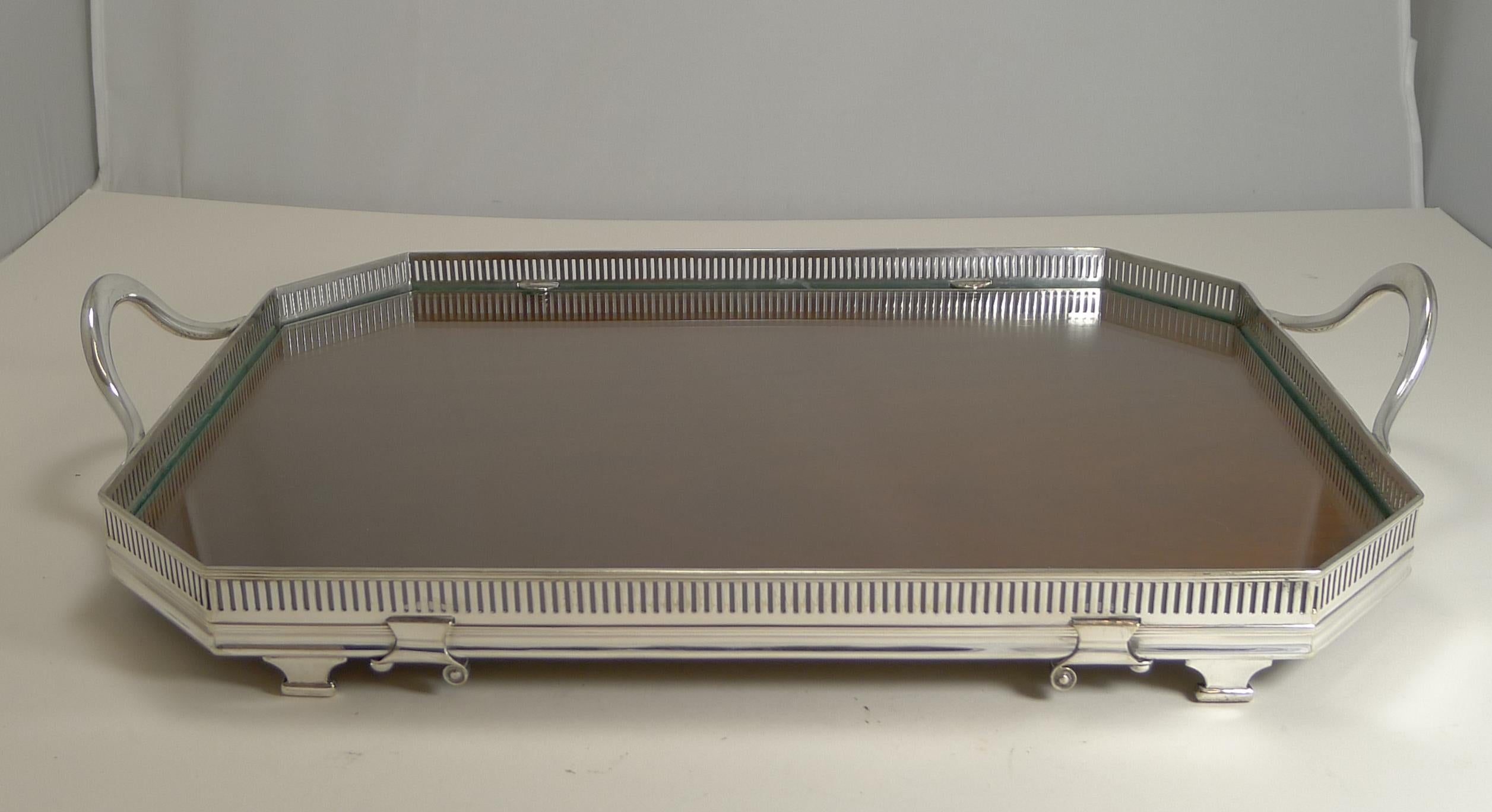 Edwardian English John Grinsell Convertible Mahogany / Glass Serving Tray, circa 1900