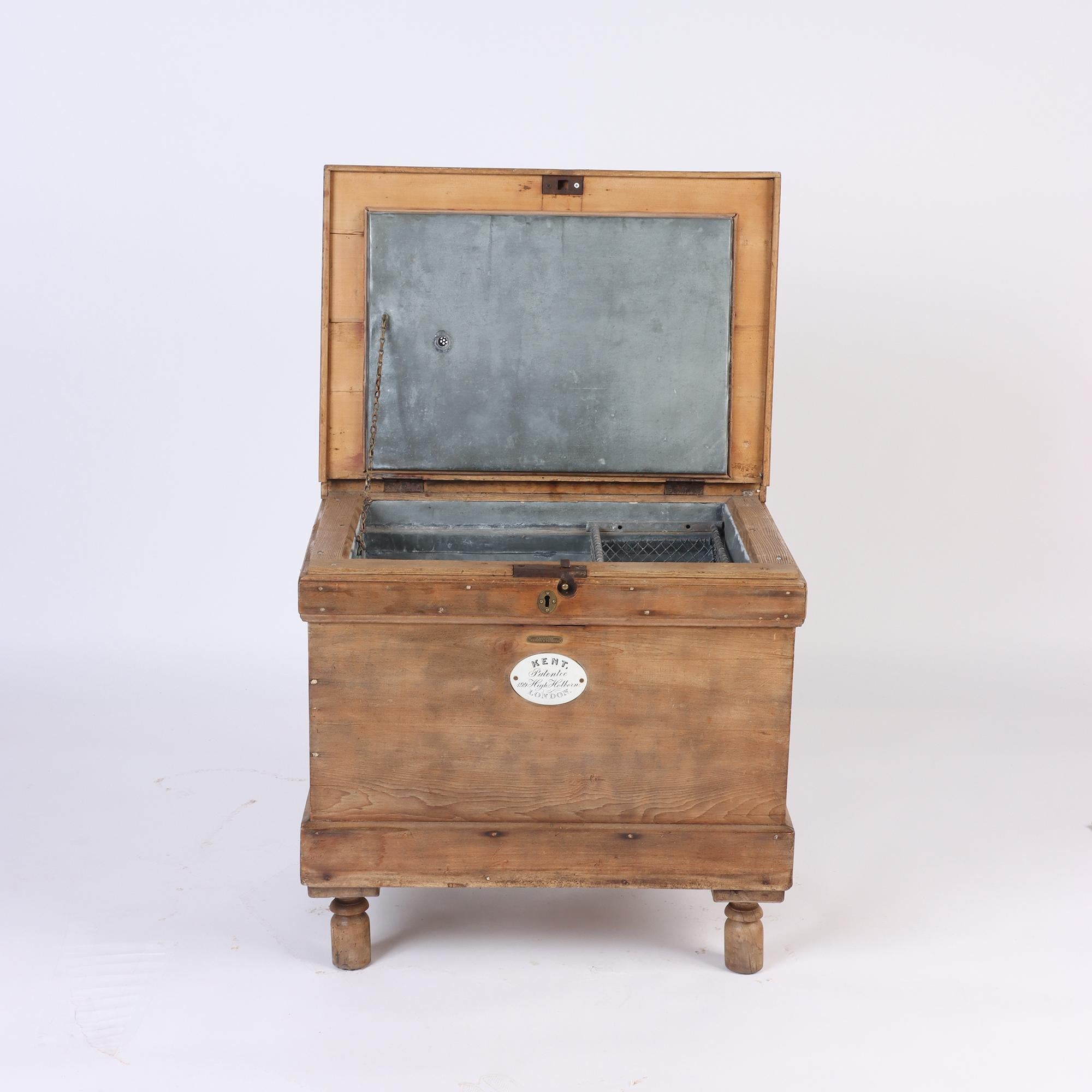 English Kent House Pine Ice Box or Refrigerator, Circa, 1860 In Good Condition In Philadelphia, PA