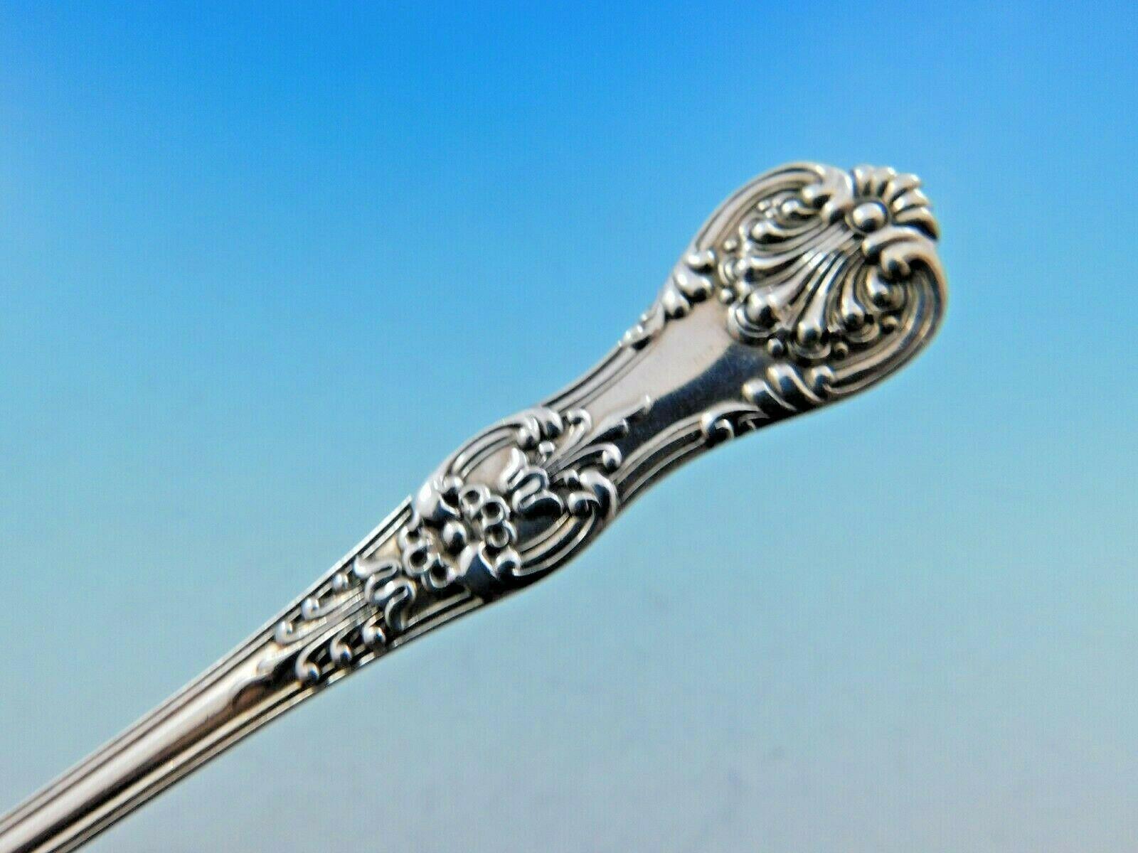 English King (circa 1885)

Patterns similar to our English King were first used in France and England late in the 18th century and have remained among the most popular styles for flatware today, in both Europe and America. Tiffany & Co. first made
