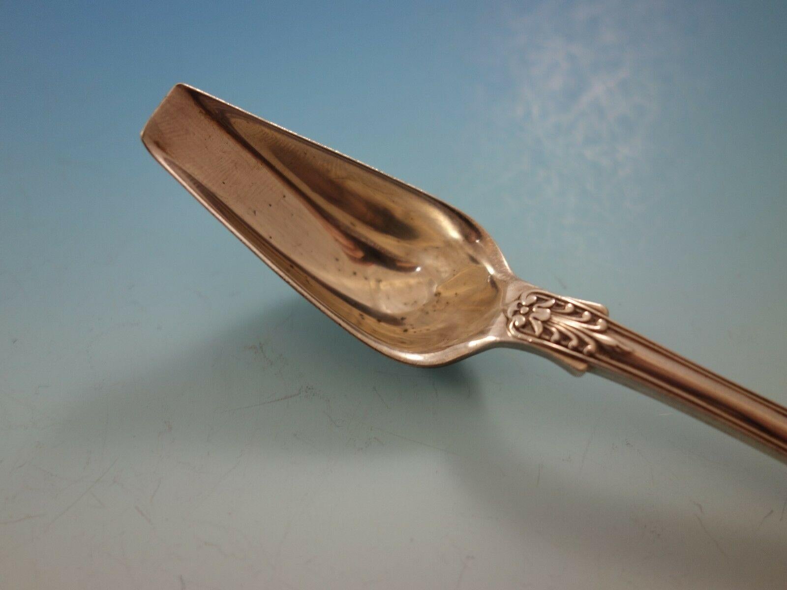 English King by Tiffany & Co. Sterling Silver Medicine Spoon In Excellent Condition In Big Bend, WI