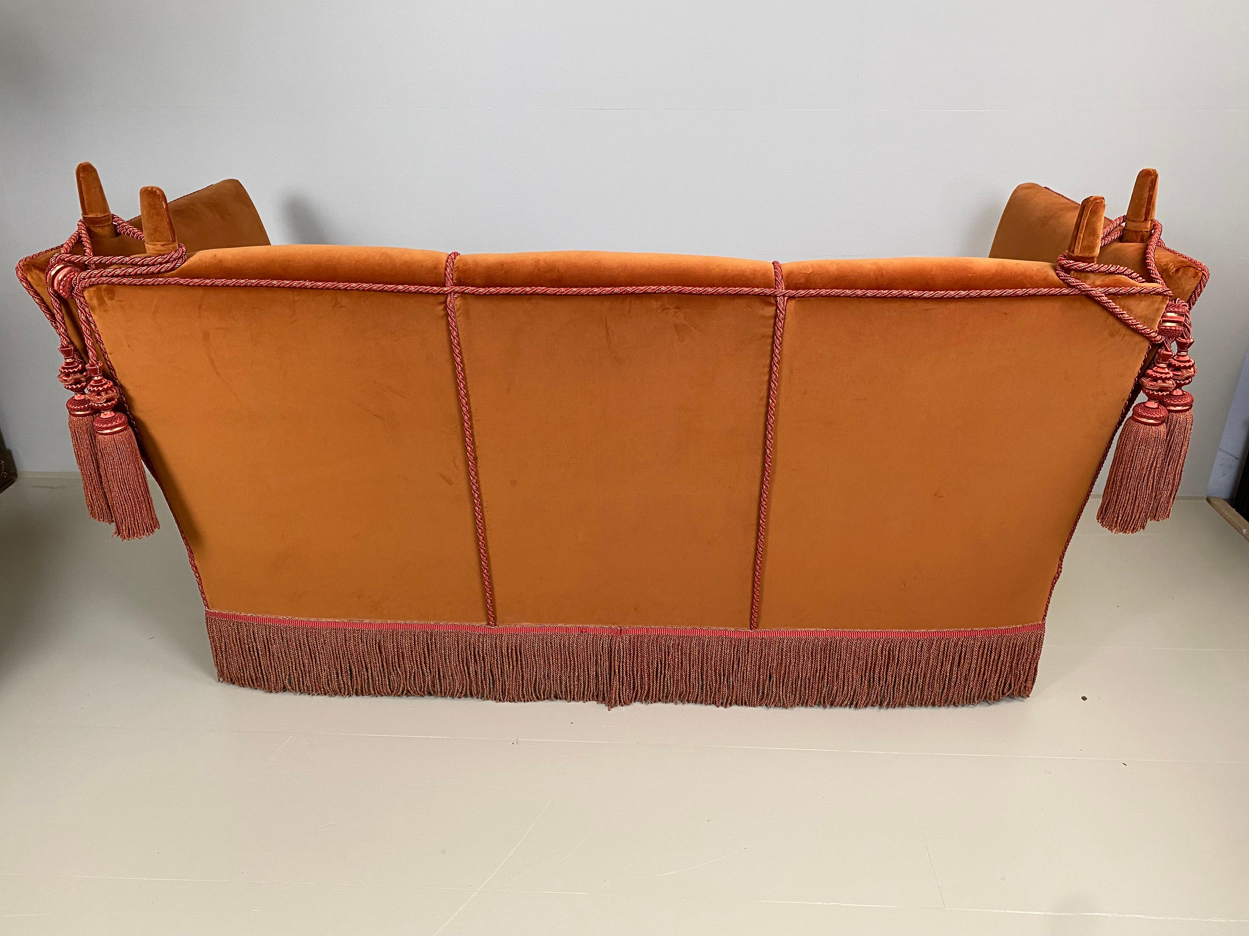 Mid Century Modern, 3 seater Knoll Drop Arm Sofa in velvet orange, England. For Sale 2