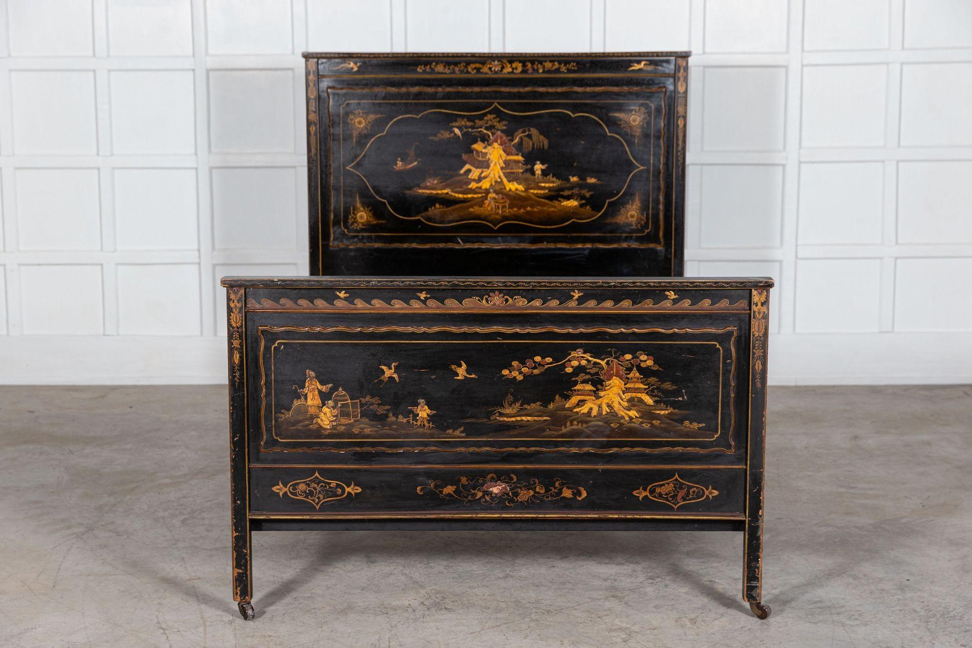 20th Century English Lacquered Chinoiserie Double Bed