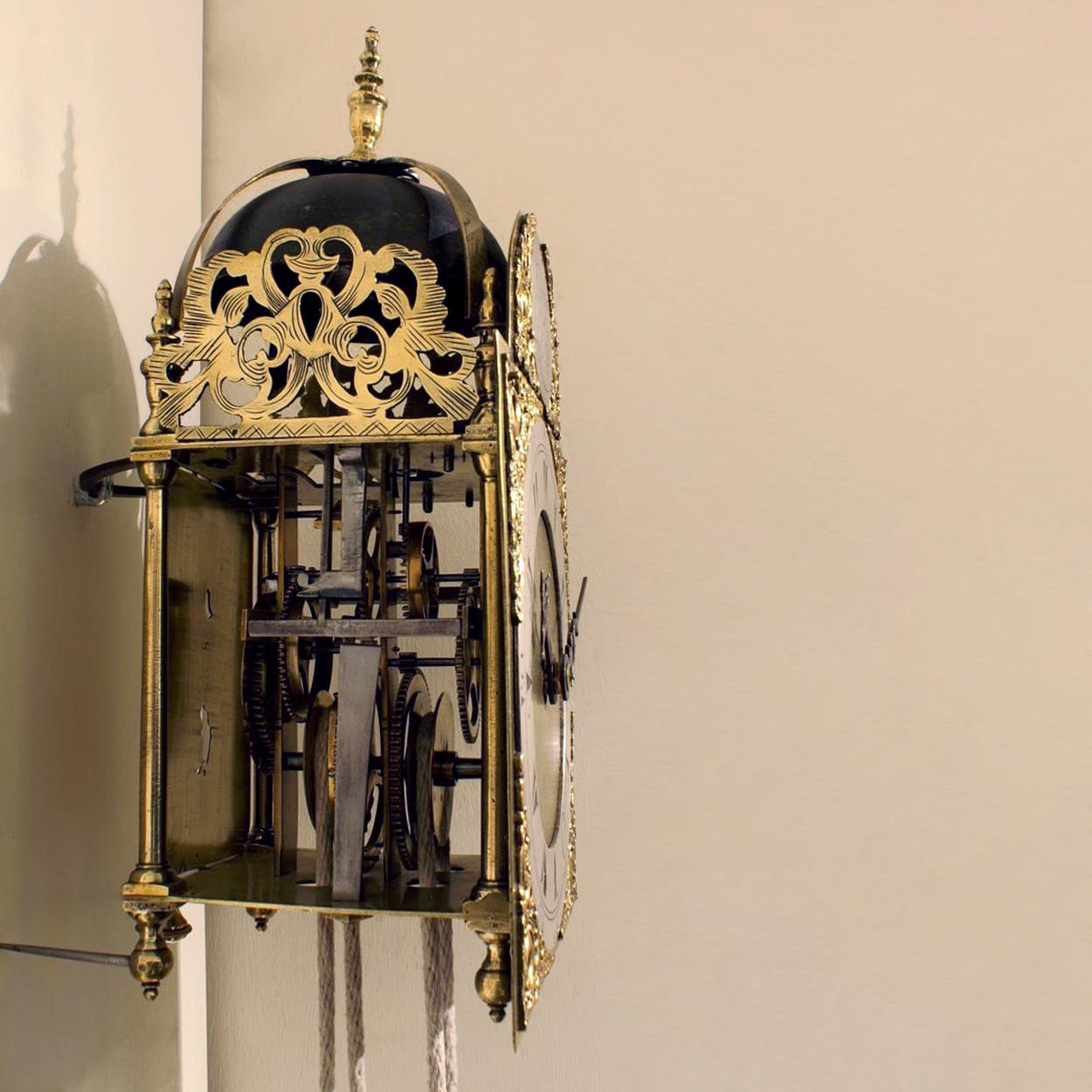English Lantern Clock for the Ottoman Empire, 1730 In Good Condition For Sale In Rijssen, NL