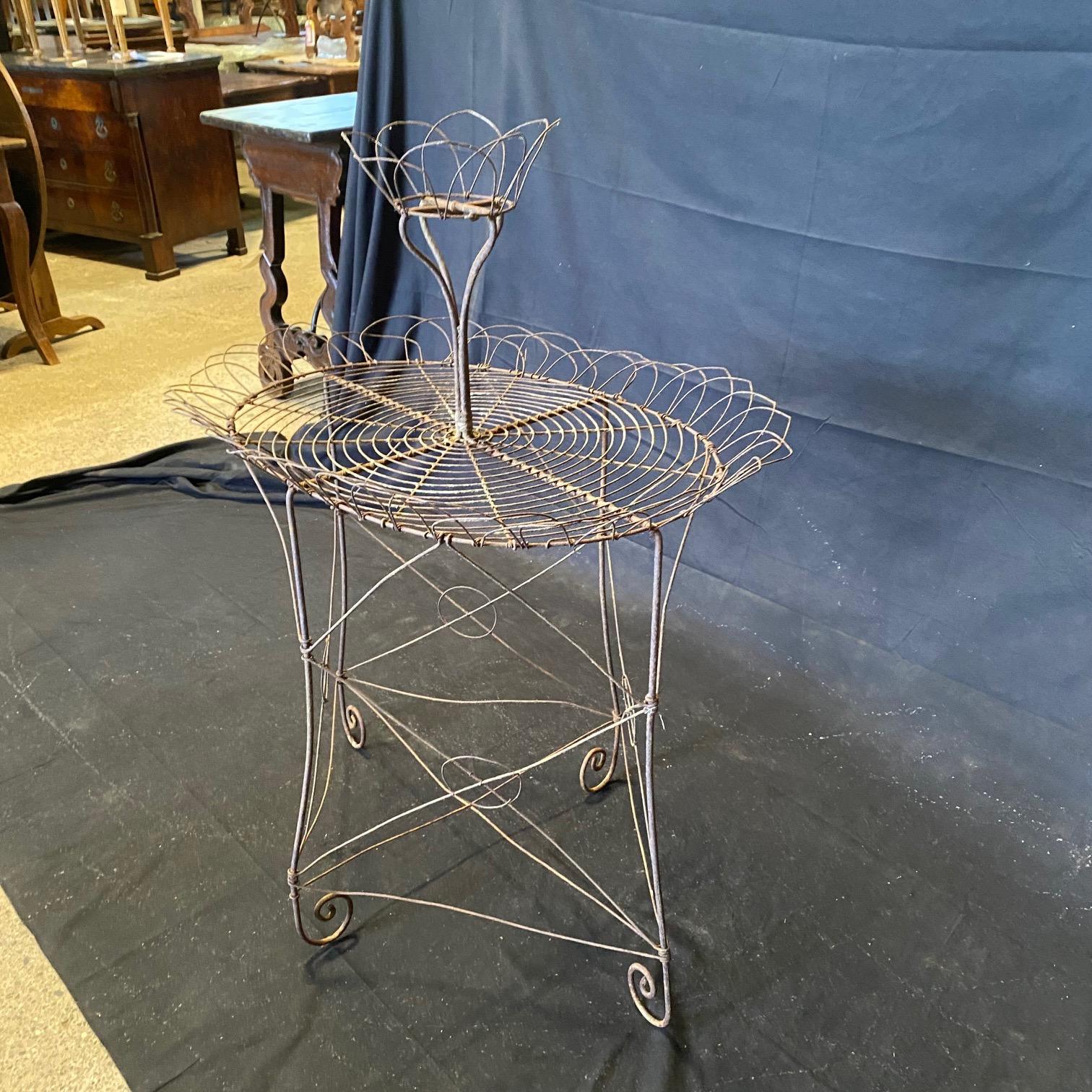 English Large Victorian White Wire and Metal Two Tier Iron Garden Plant Stand For Sale 4