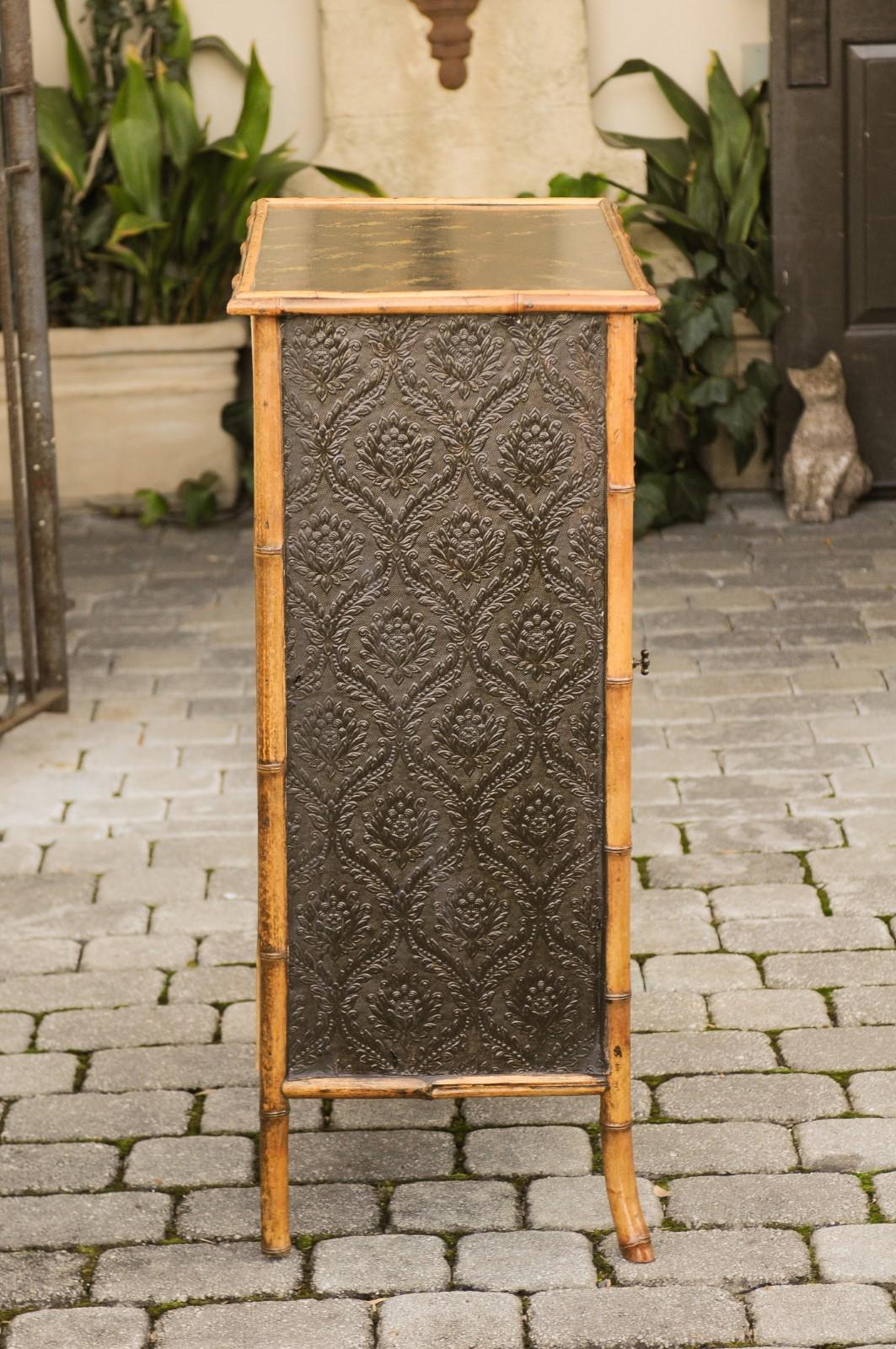 English Late 19th Century Bamboo Single-Door Cabinet with Faux Book Façade 4