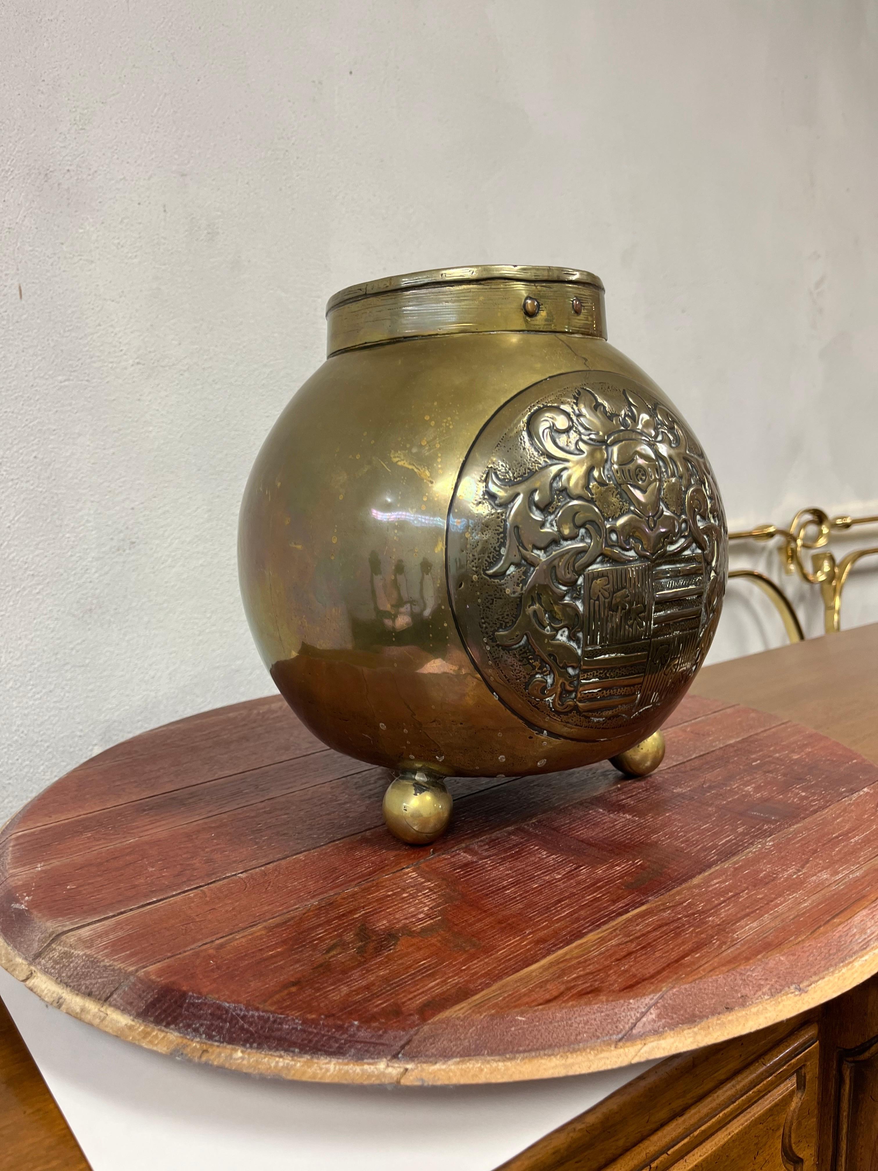 English Late 19th Century Copper & Brass Coal Bucket Planter For Sale 2