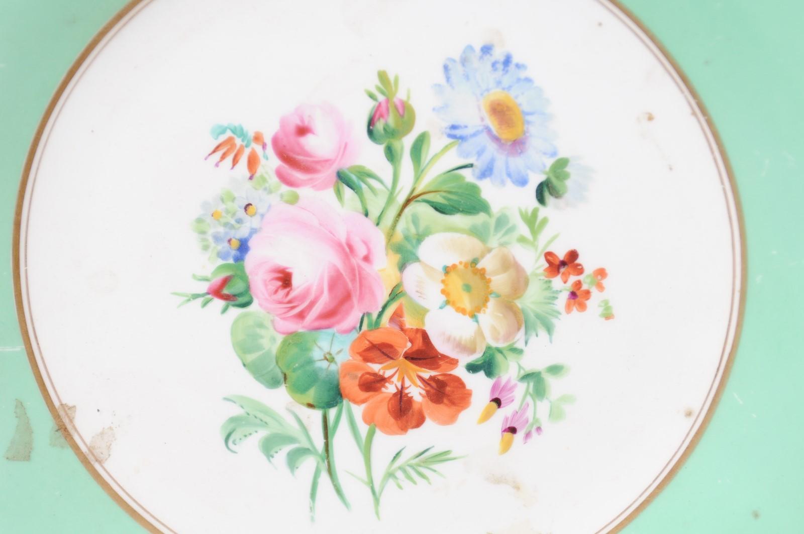 English Late 19th Century Plates with Colorful Floral Décor, Green and Gold Trim In Good Condition In Atlanta, GA